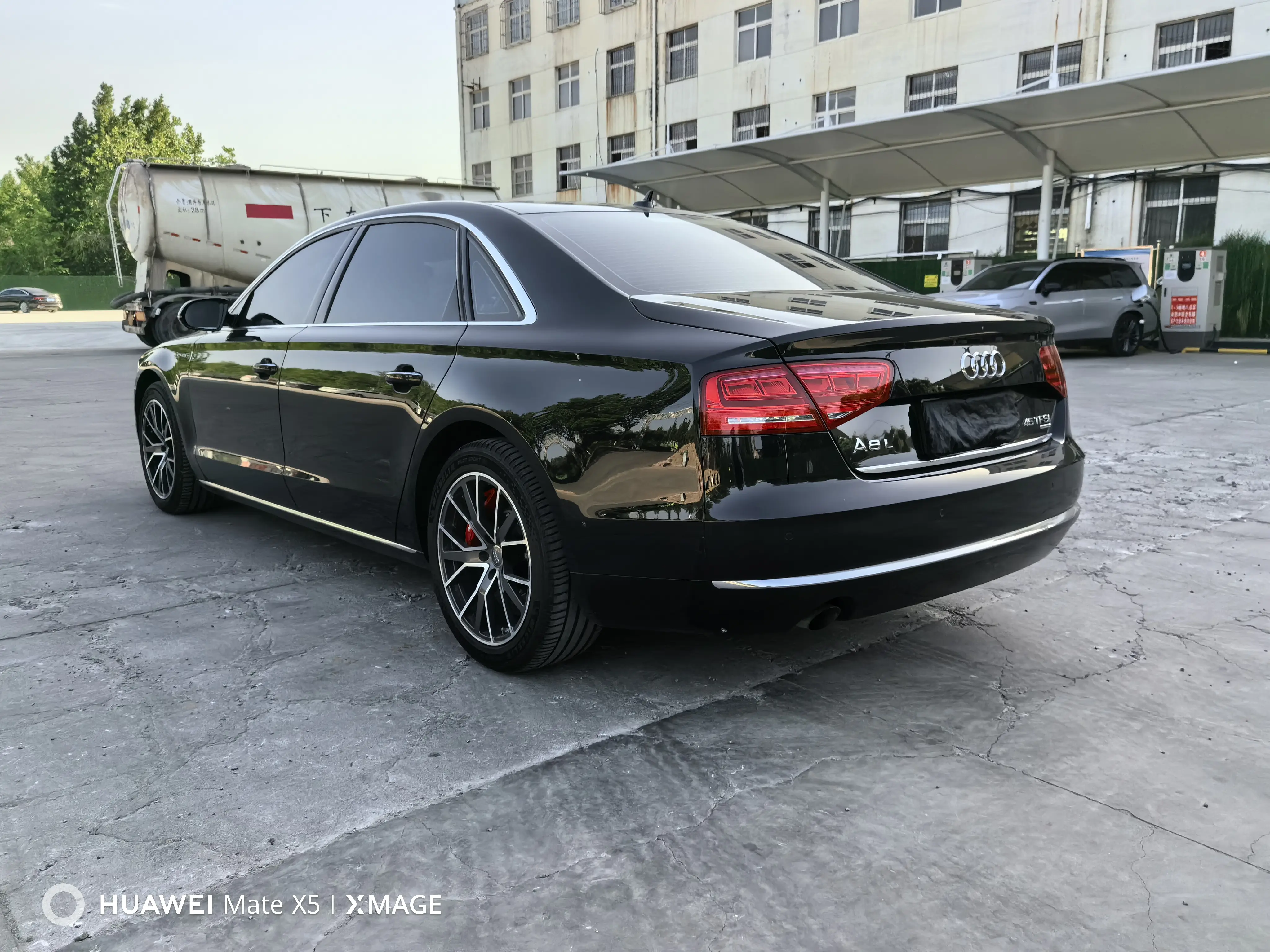 Audi A8