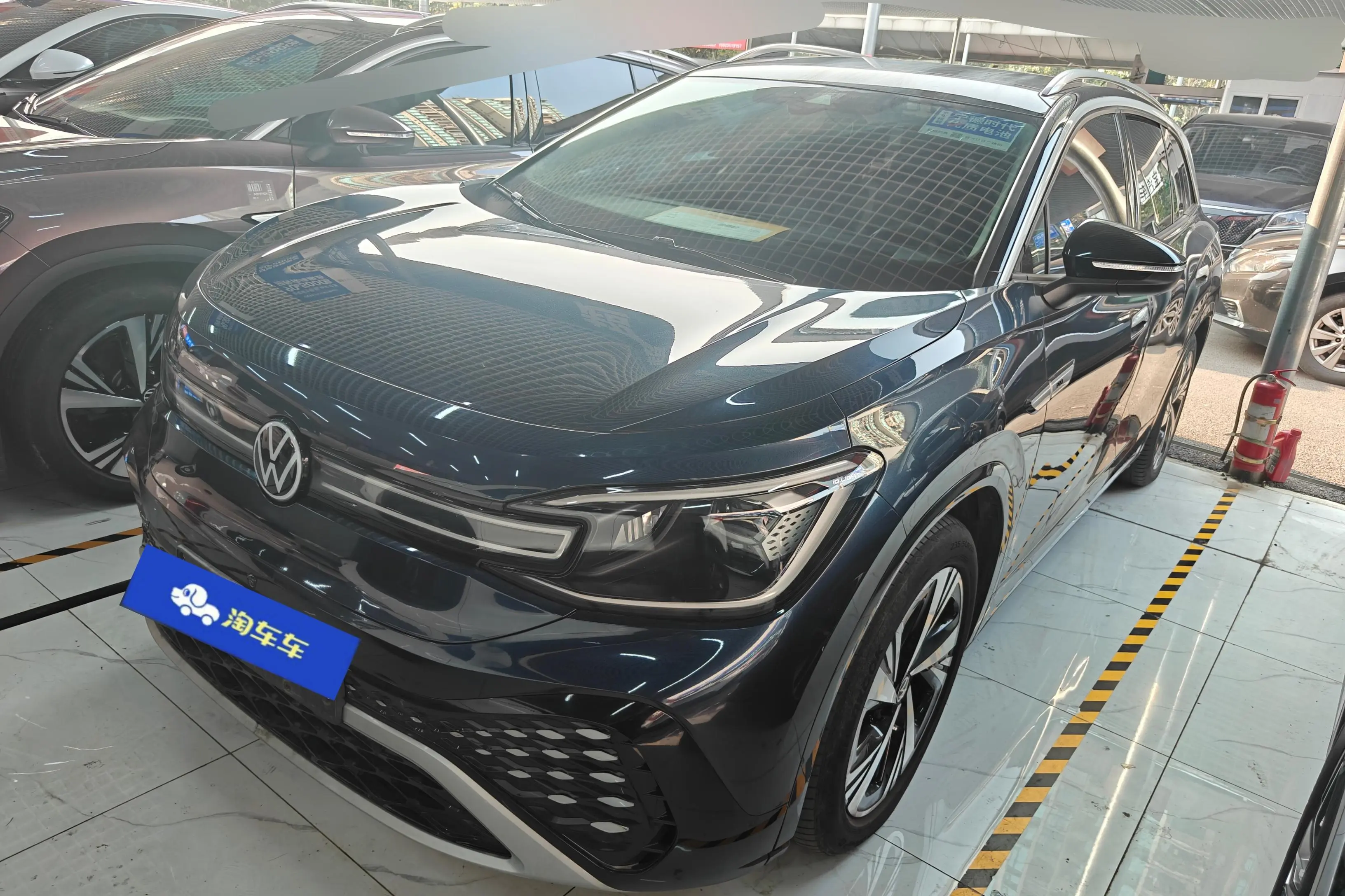 Volkswagen ID.6 CROZZ