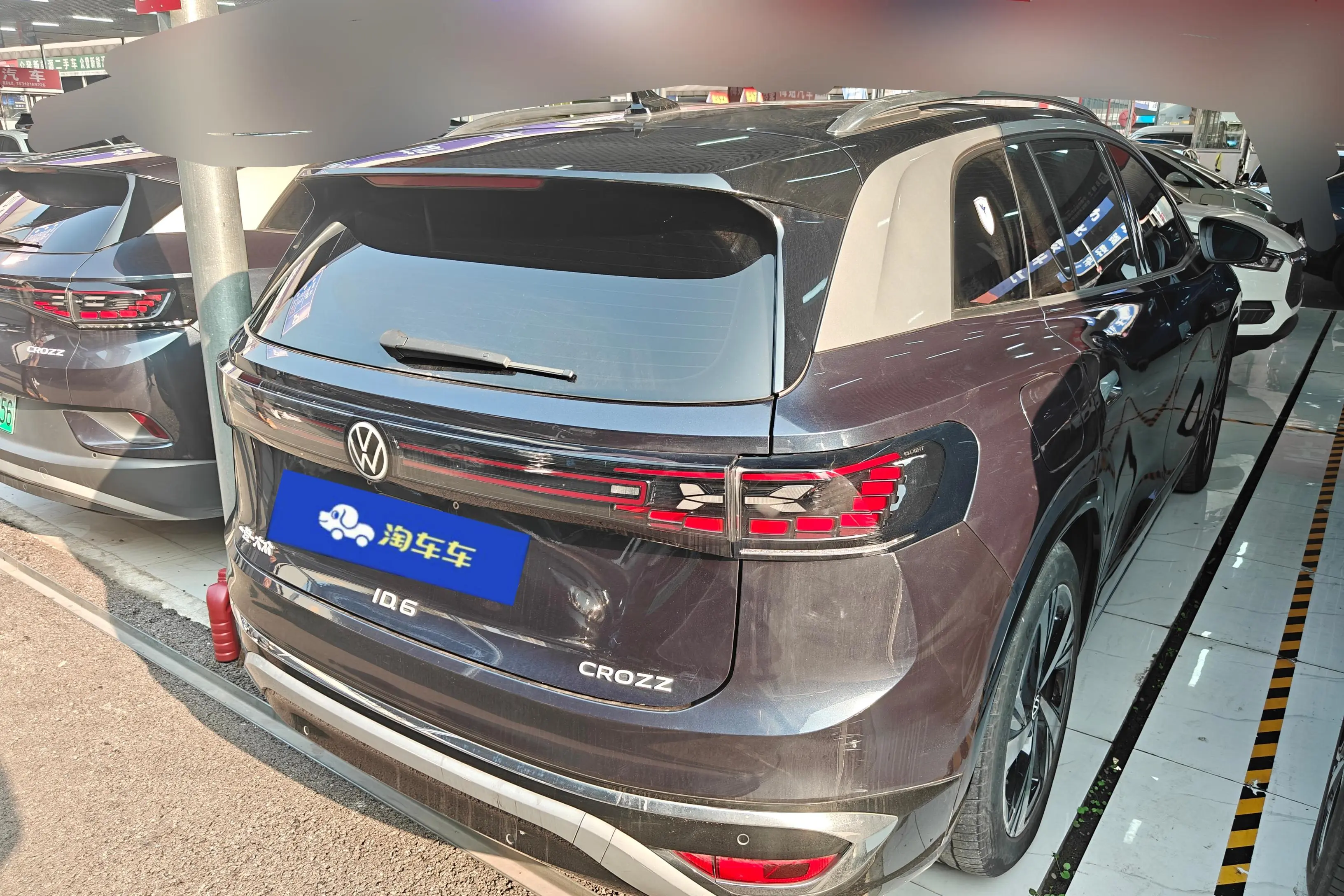 Volkswagen ID.6 CROZZ