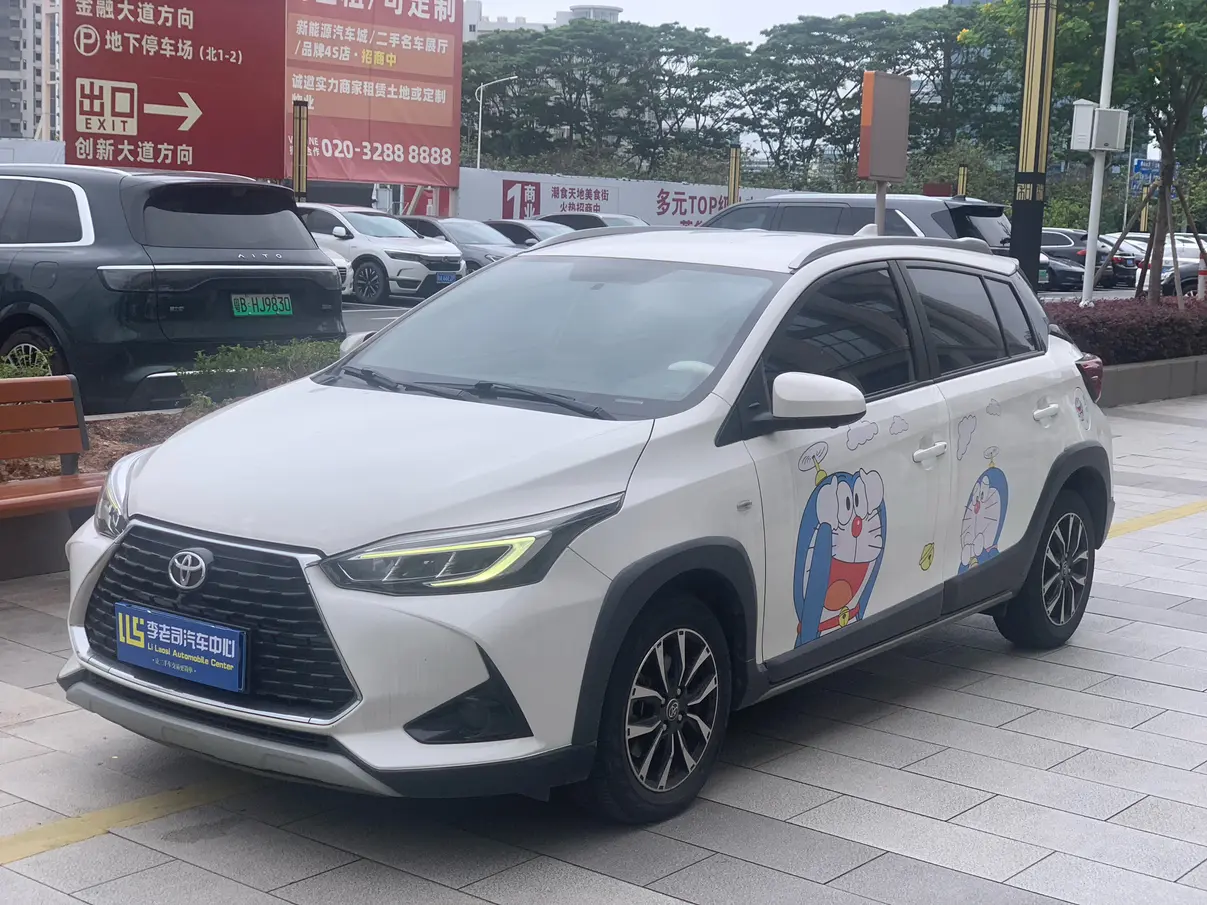 Toyota Yaris L