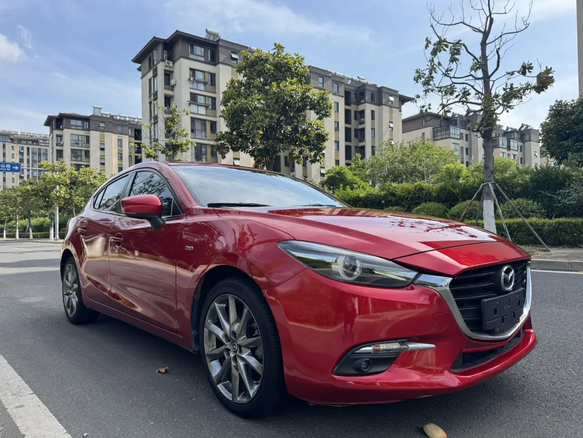 Mazda Axela