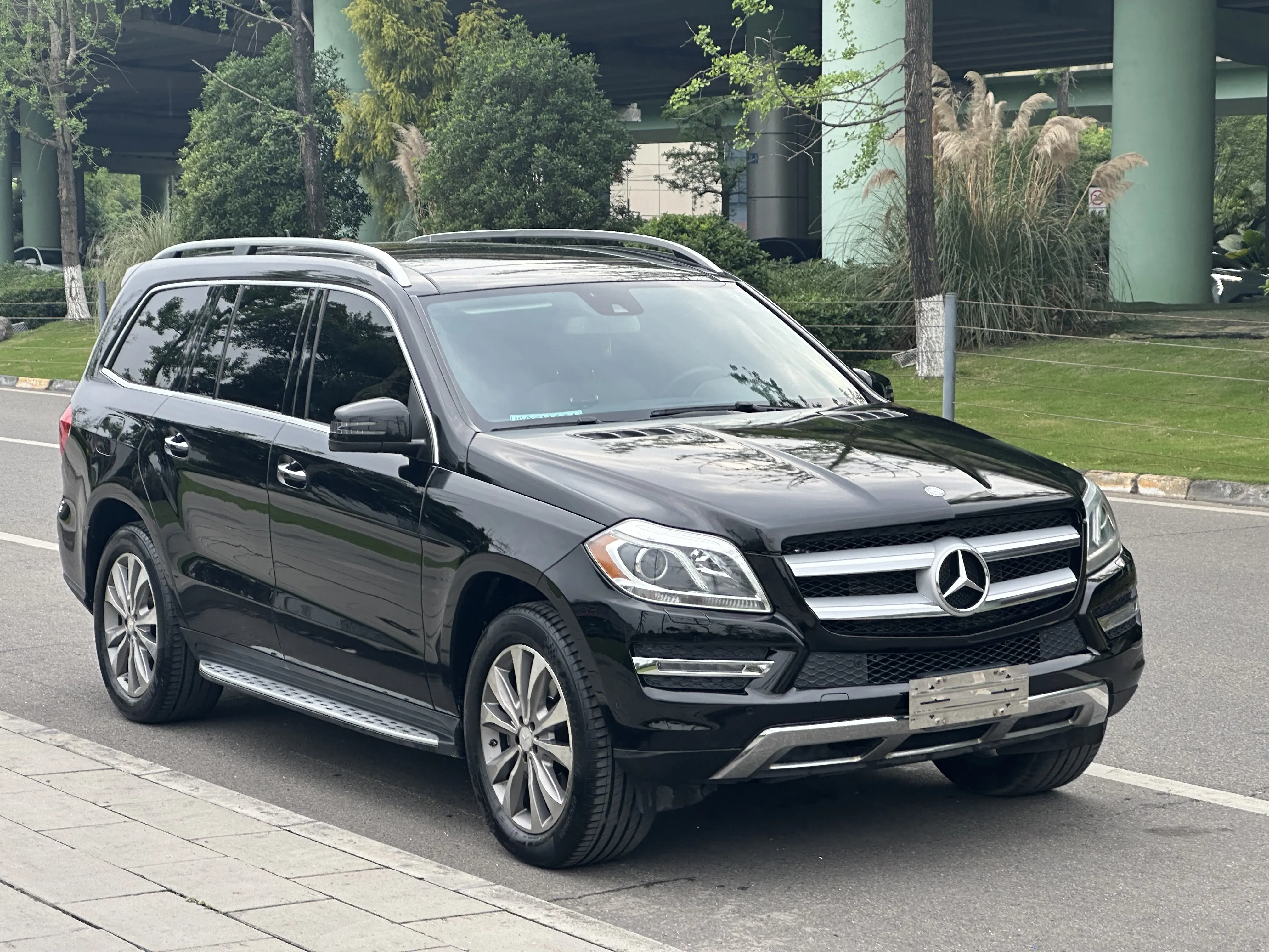 Mercedes-Benz GL Class