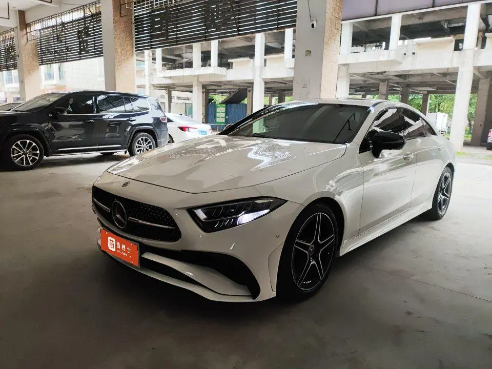 Mercedes-Benz CLS