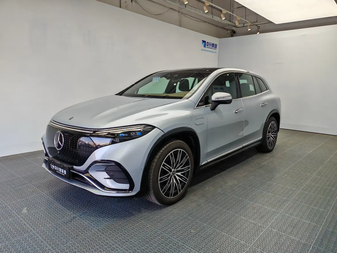Mercedes-Benz EQS SUV