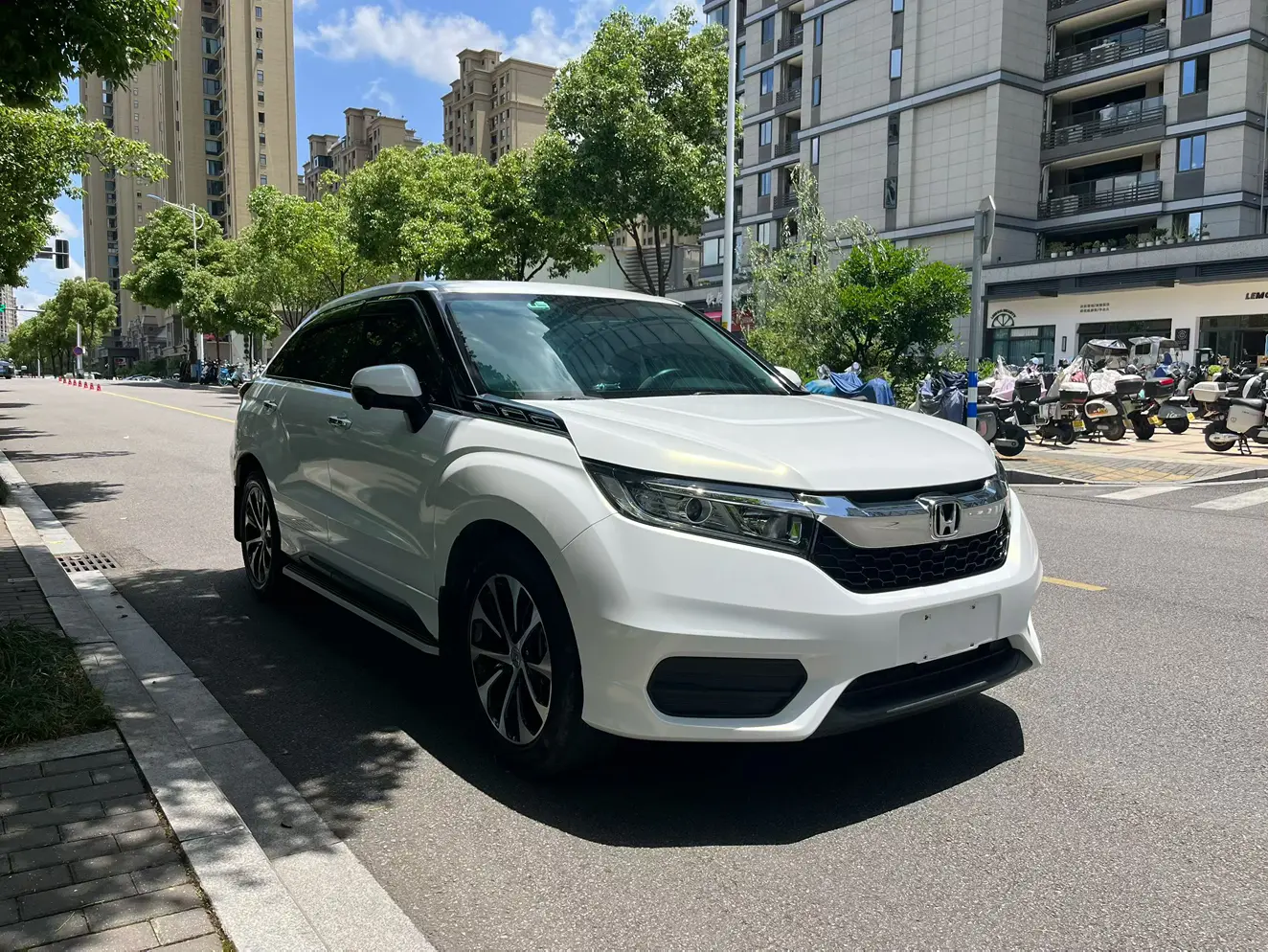 Honda Avancier