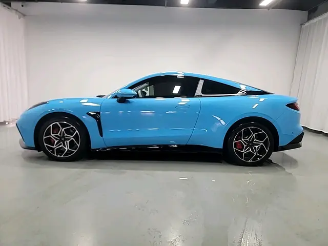 NETA Nezha GT