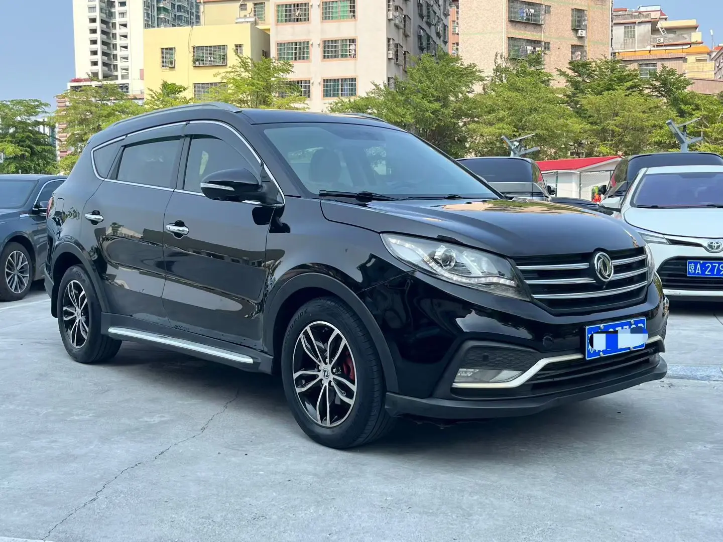 Dongfeng Fengon 580