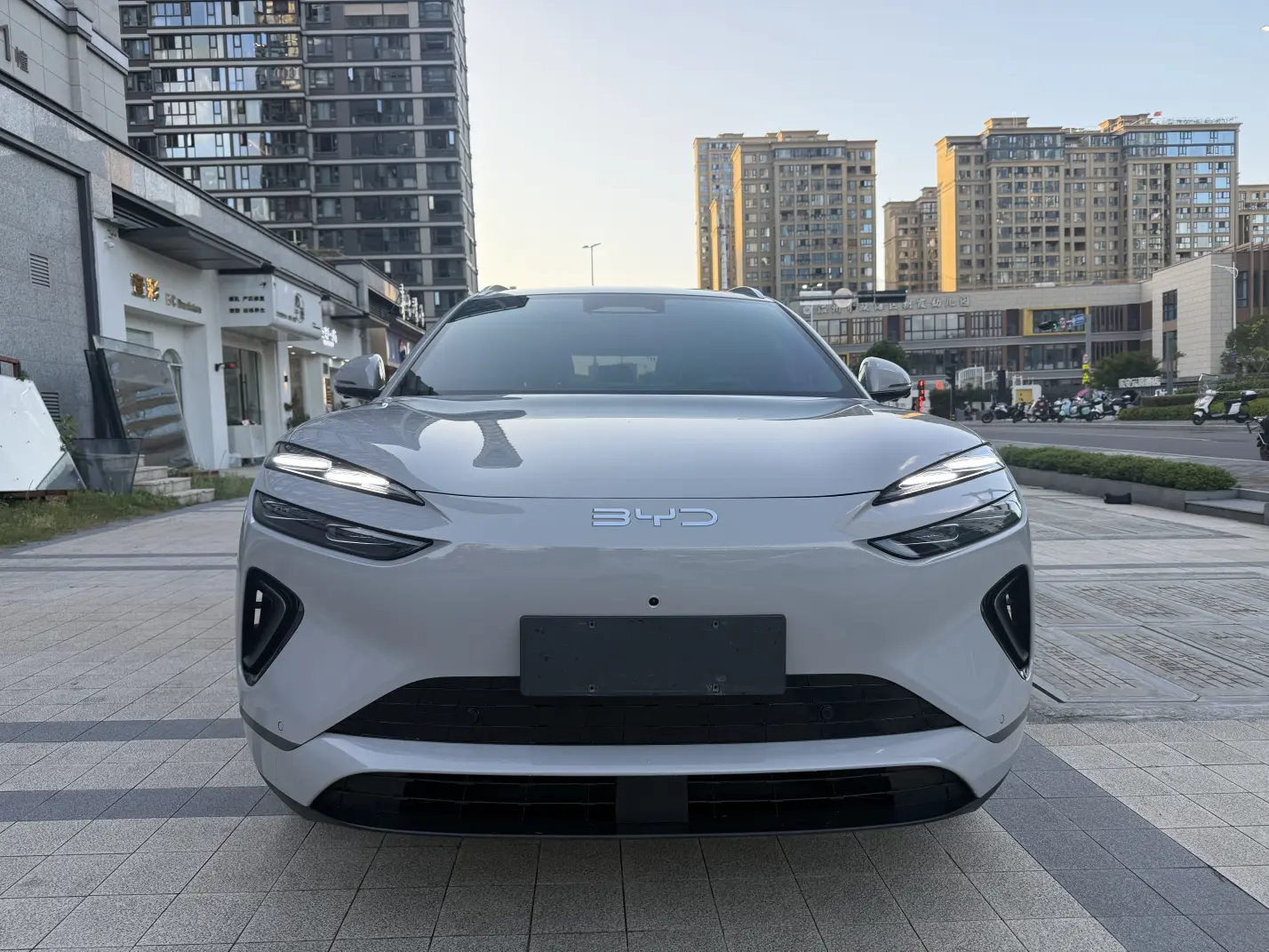 BYD Sea Lion 06EV