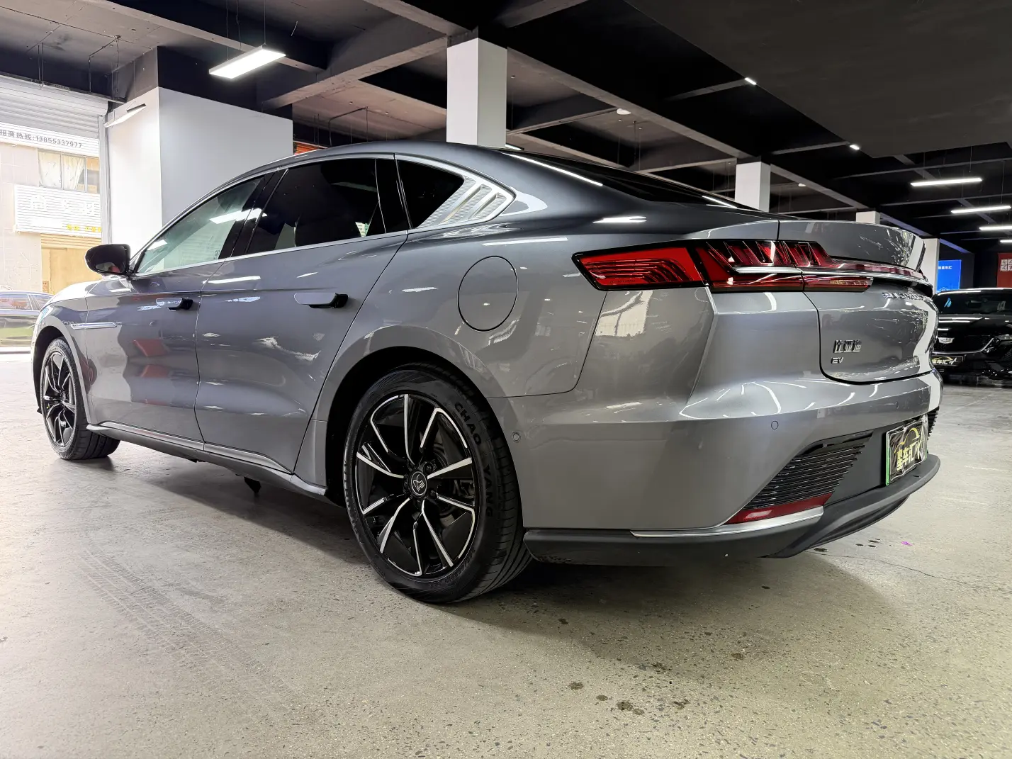BYD Han EV