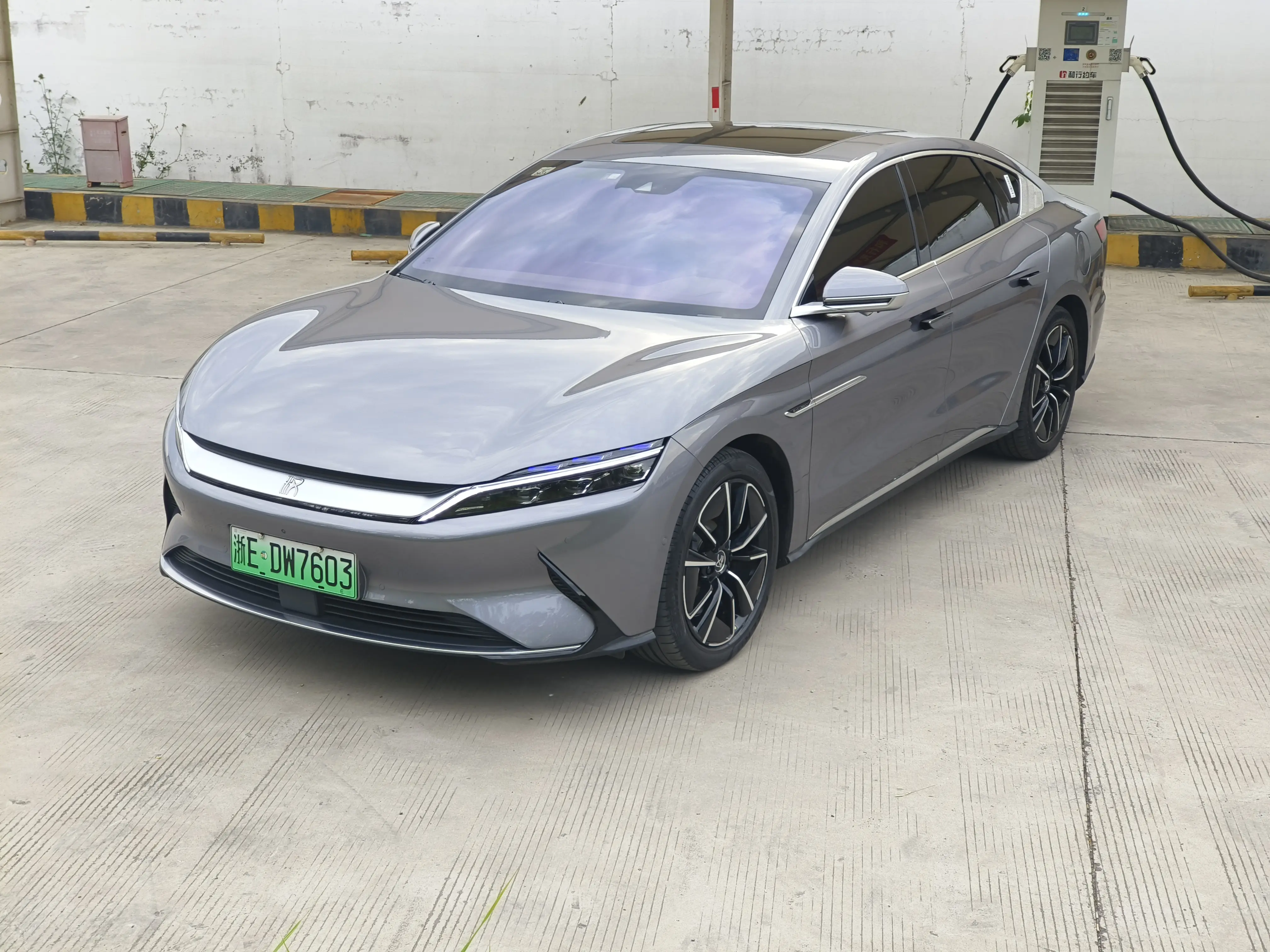 BYD Han EV