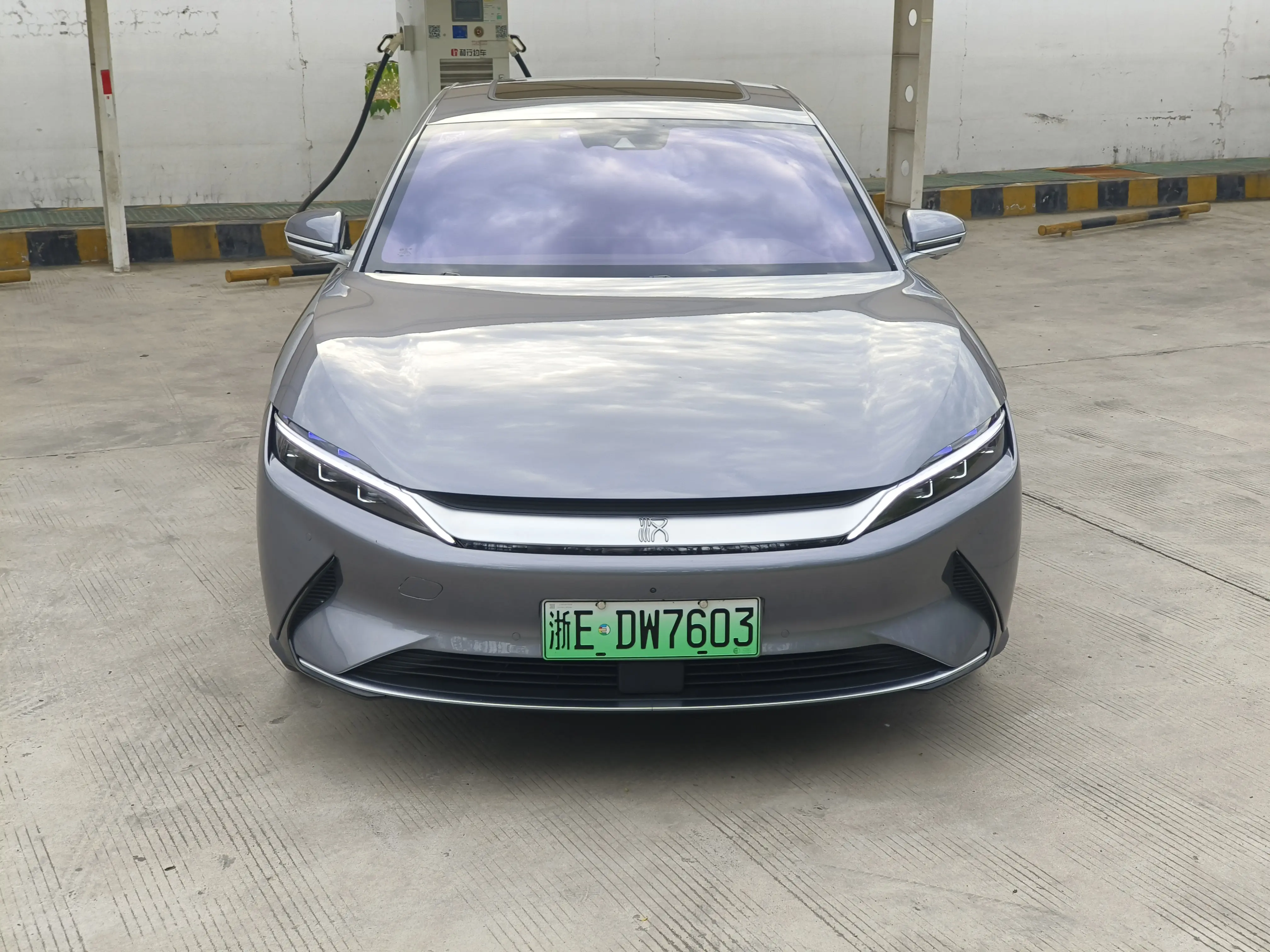 BYD Han EV