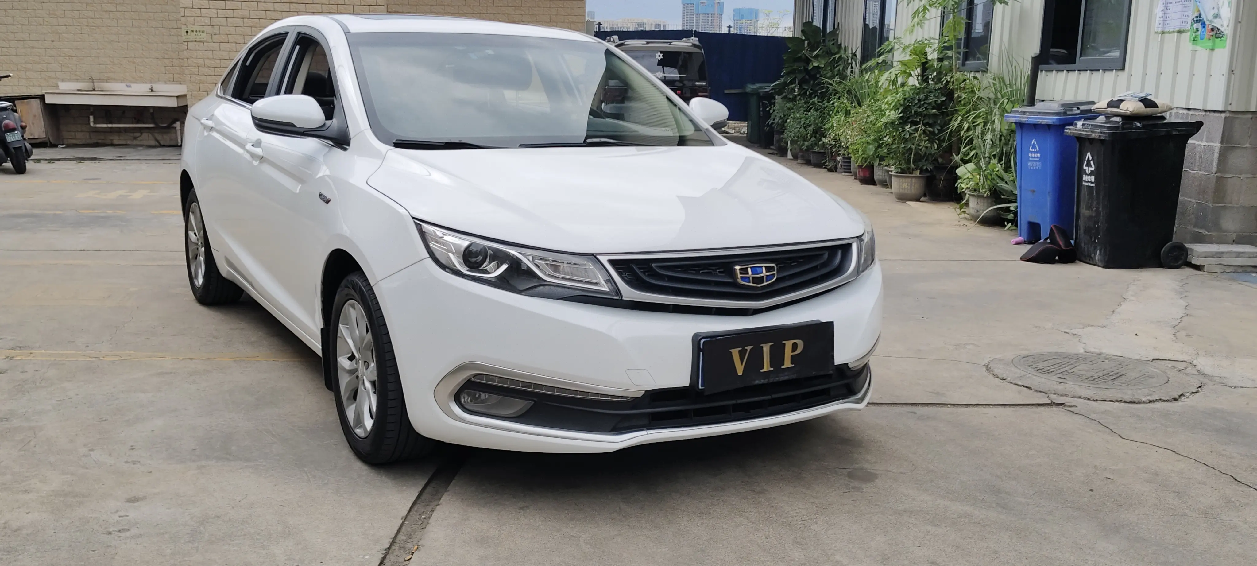 Geely Emgrand GL
