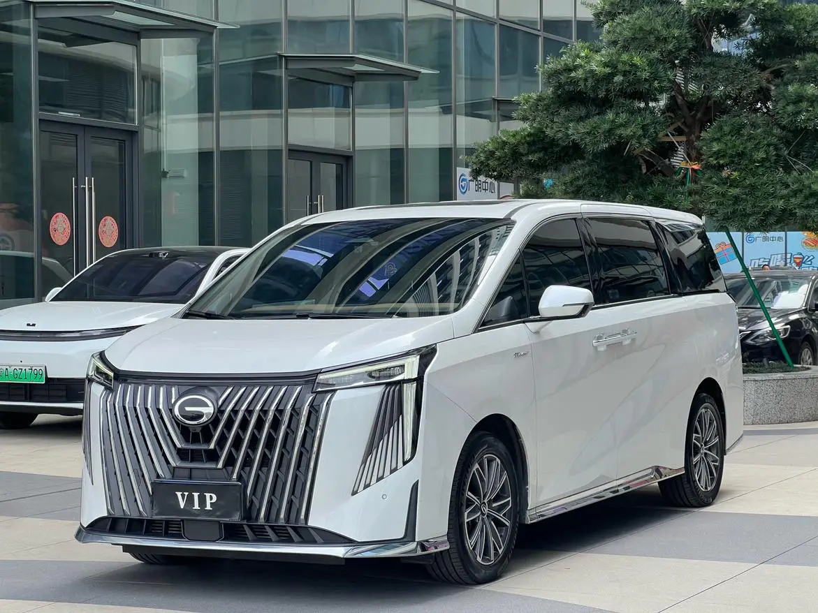 GAC Trumpchi M8