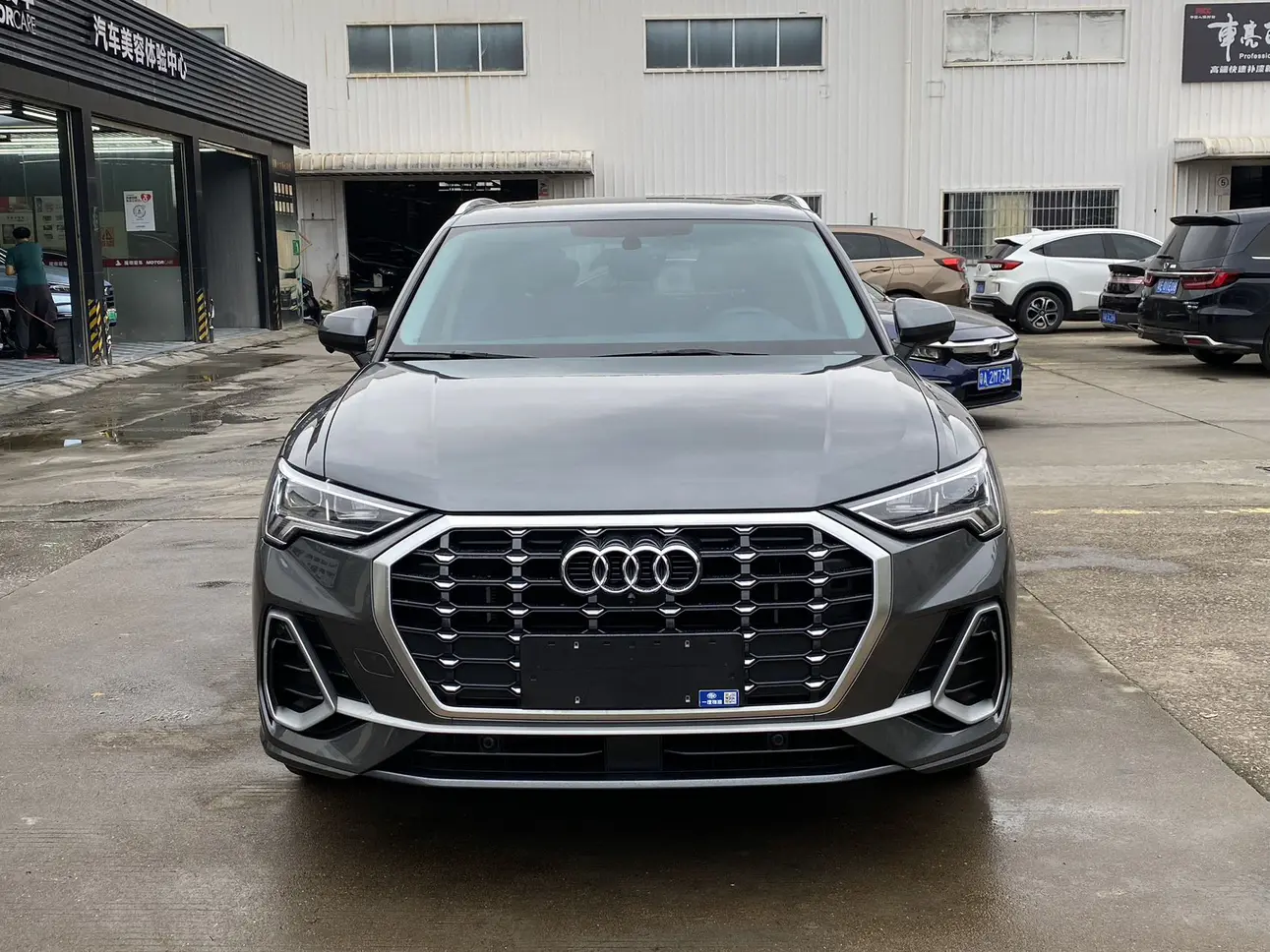 Audi Q3