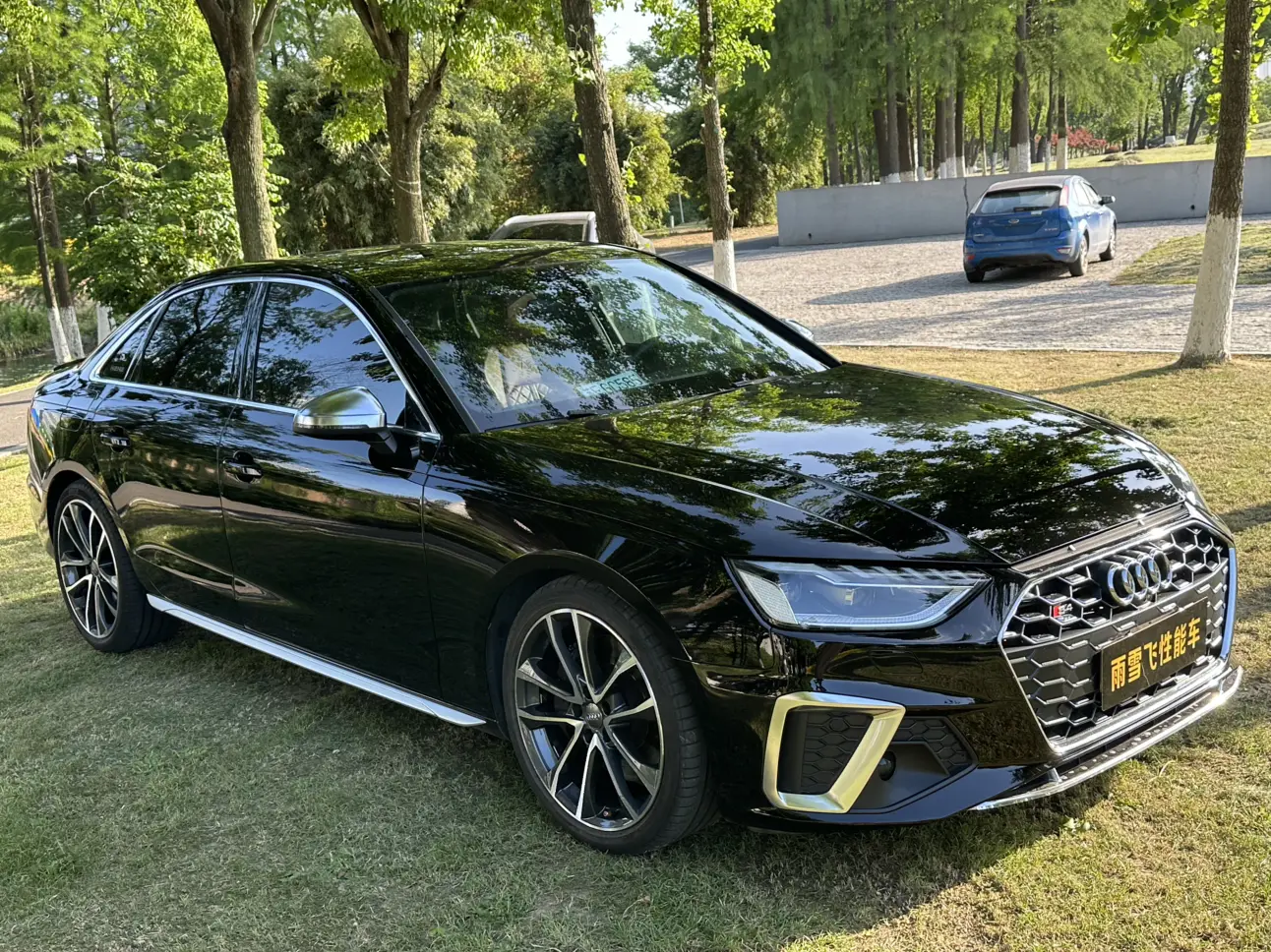 Audi S4