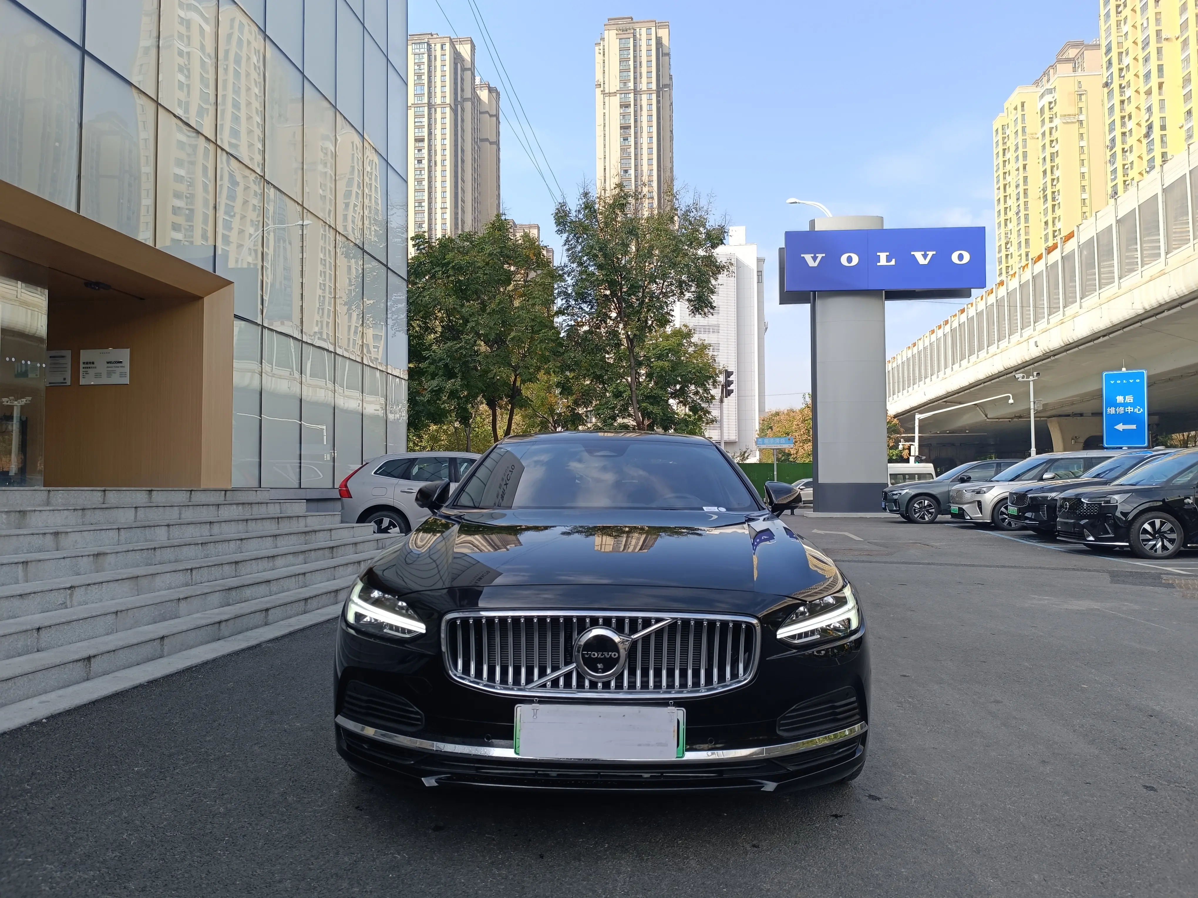 Volvo S90 PHEV