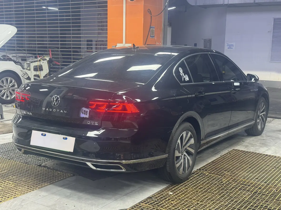 Volkswagen Magotan PHEV