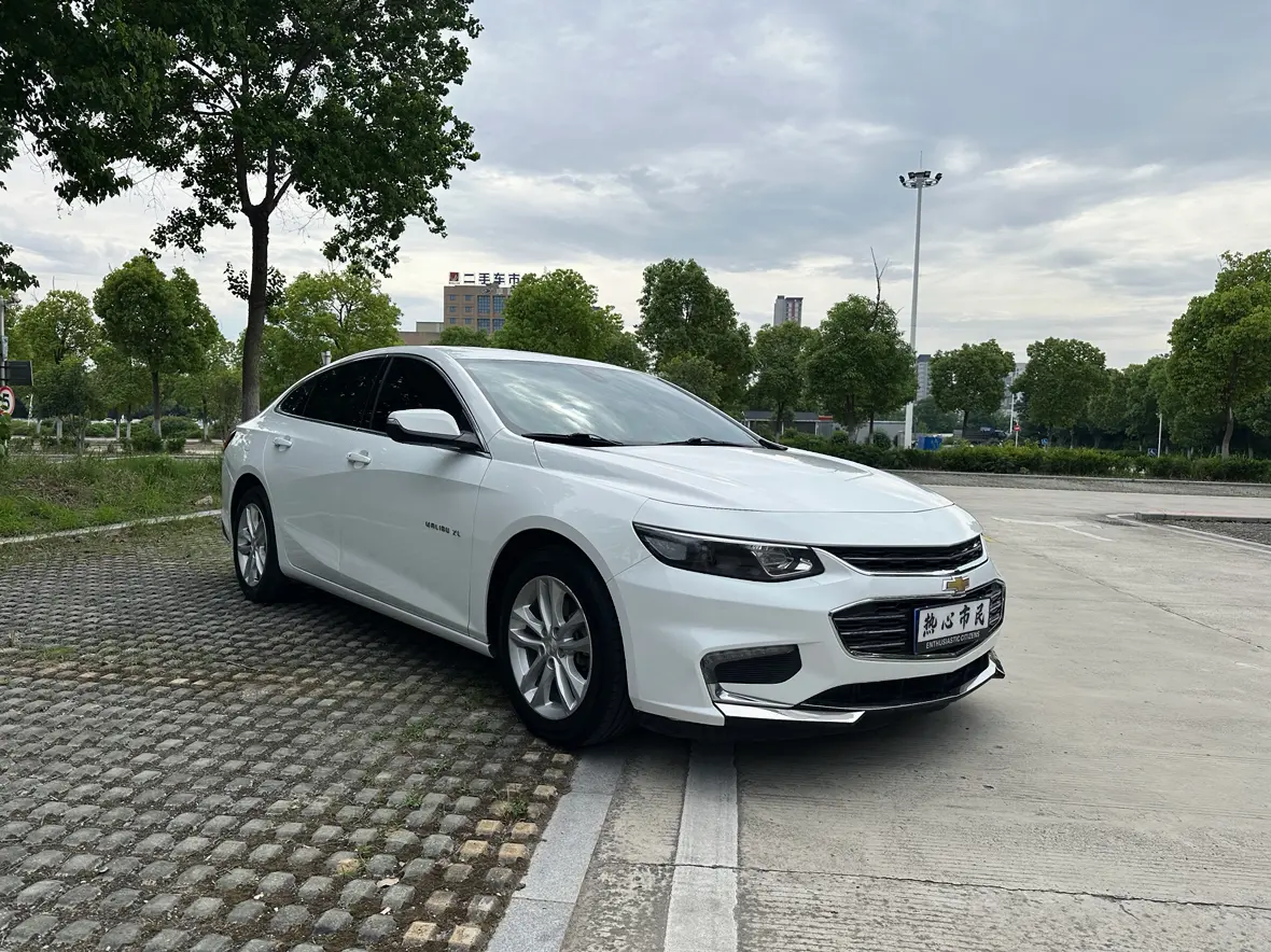 Chevrolet Malibu XL