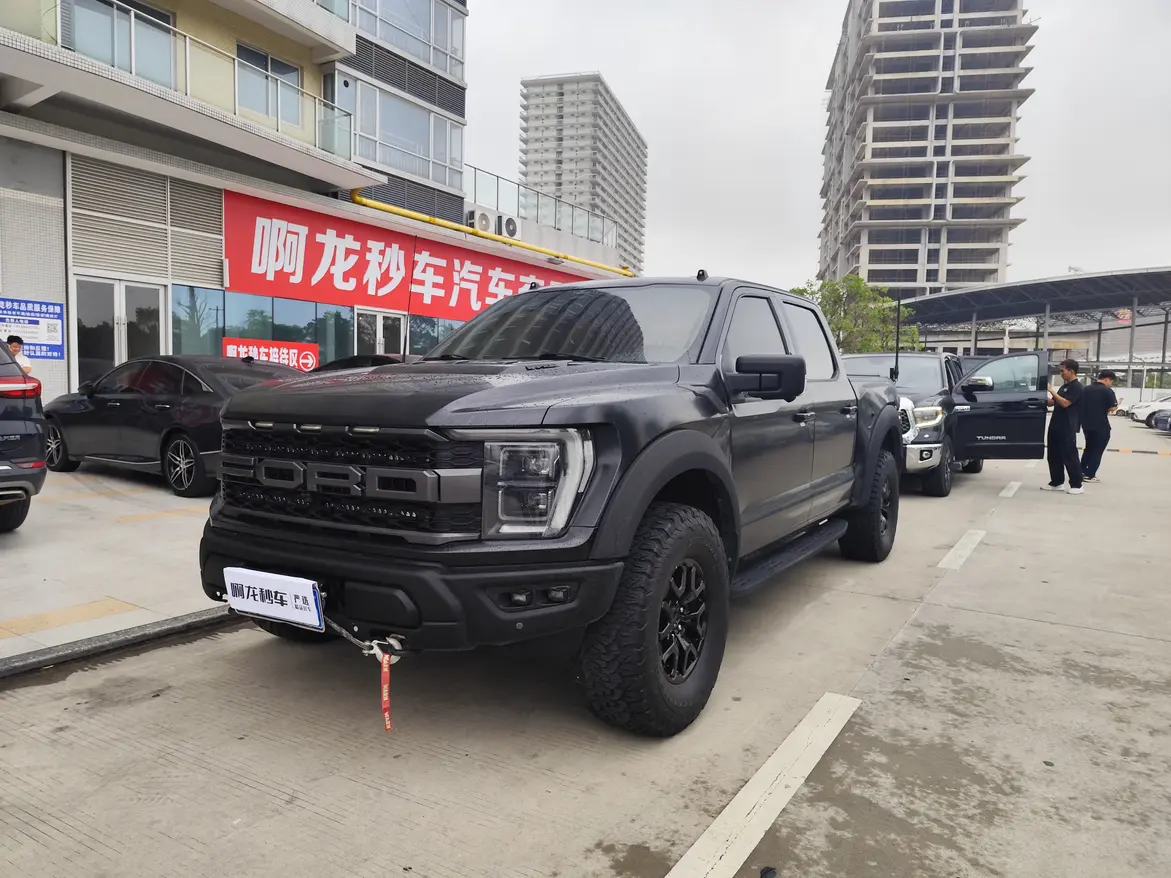 Ford F-150 Raptor