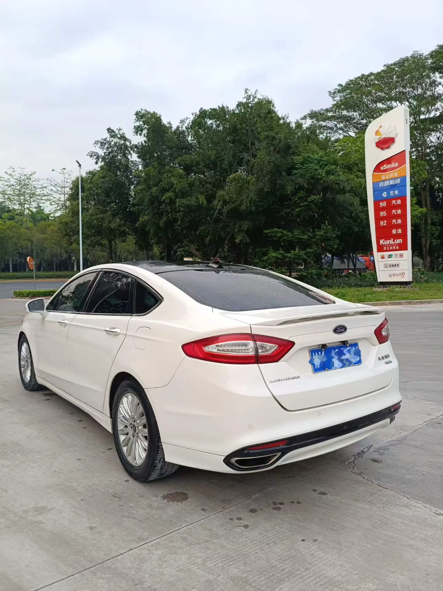 Ford Mondeo