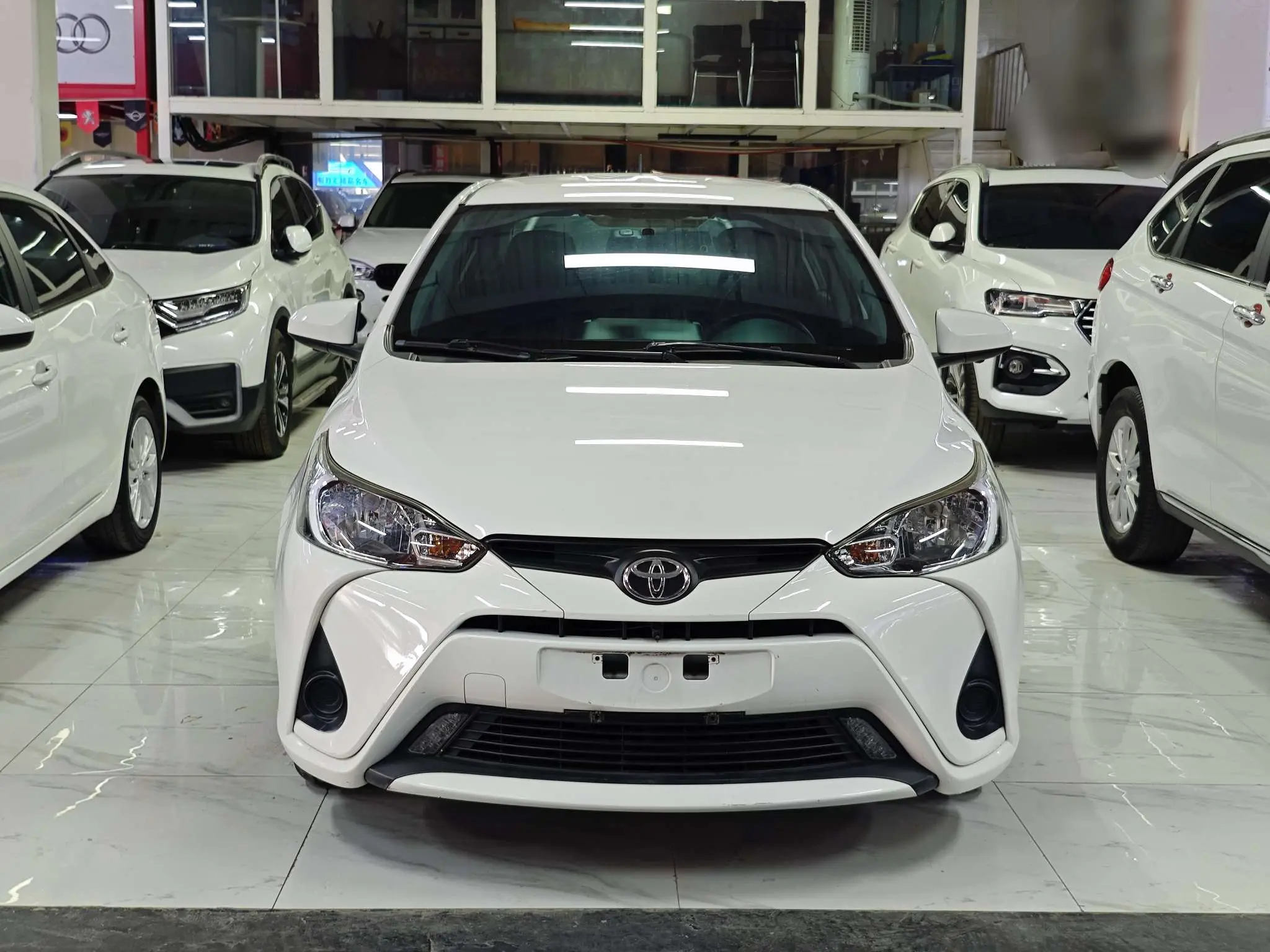 Toyota YARiS L Enjoy