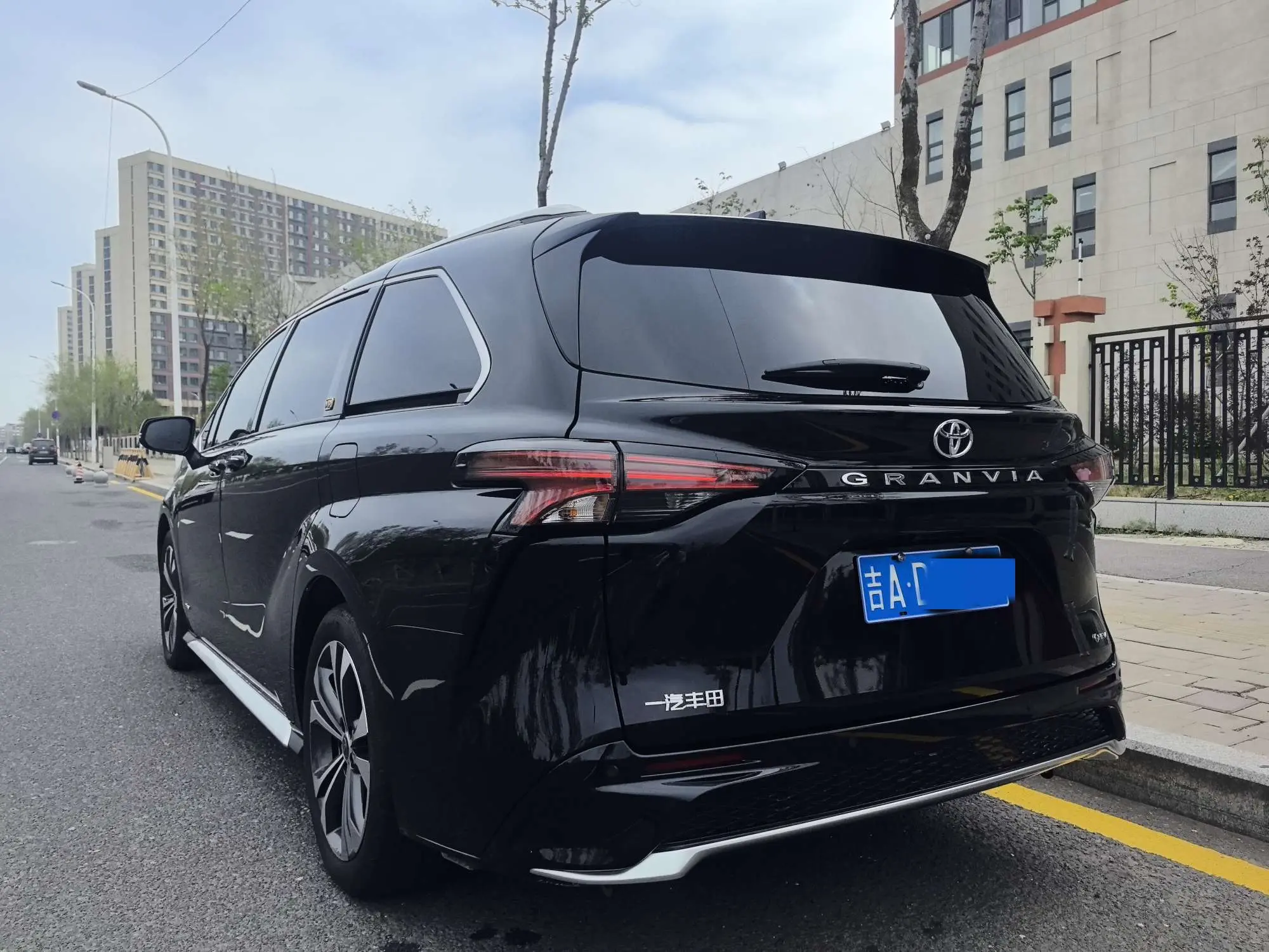 Toyota Granvia