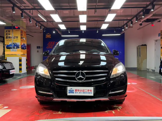 Mercedes-Benz R-Class
