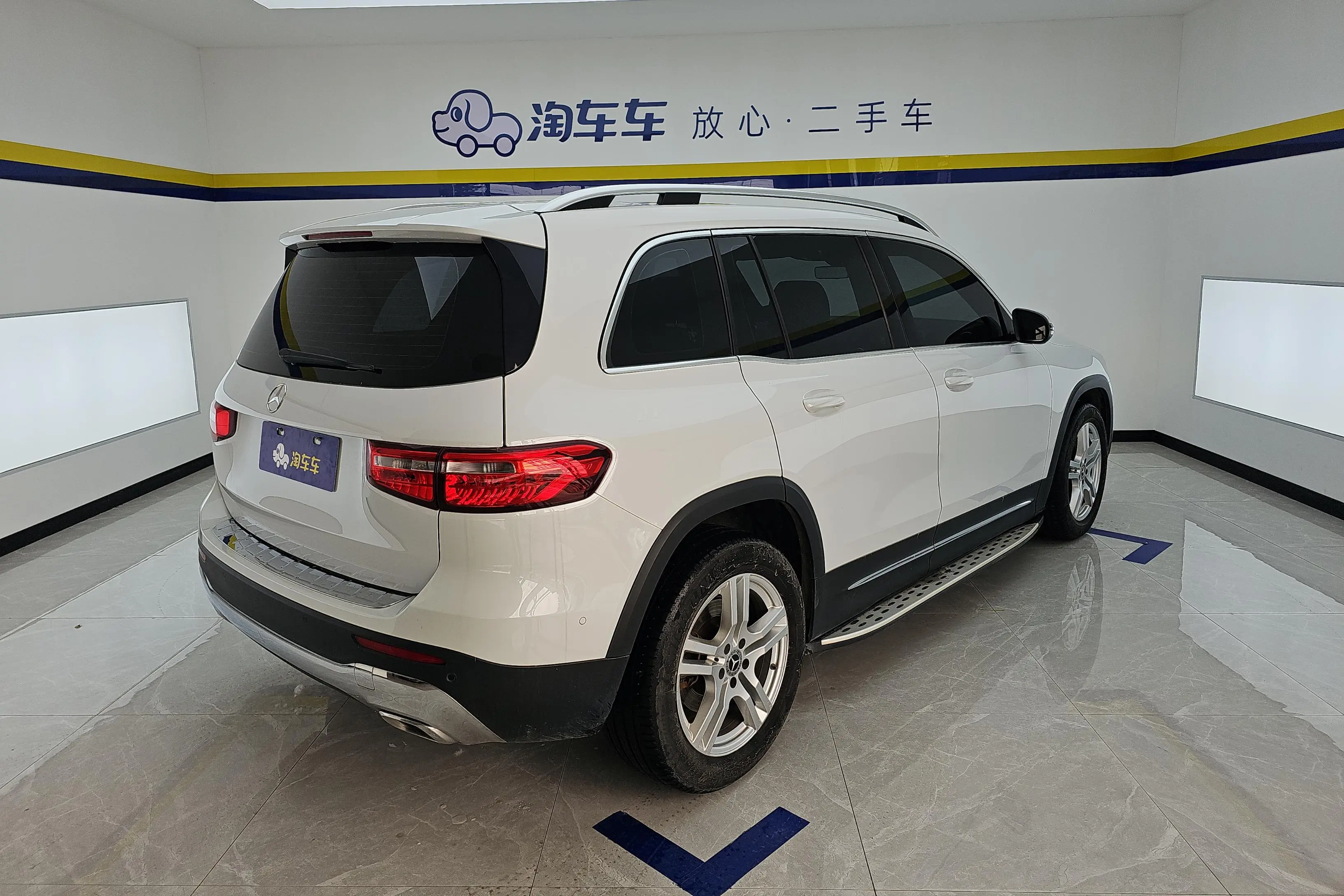 Mercedes-Benz GLB