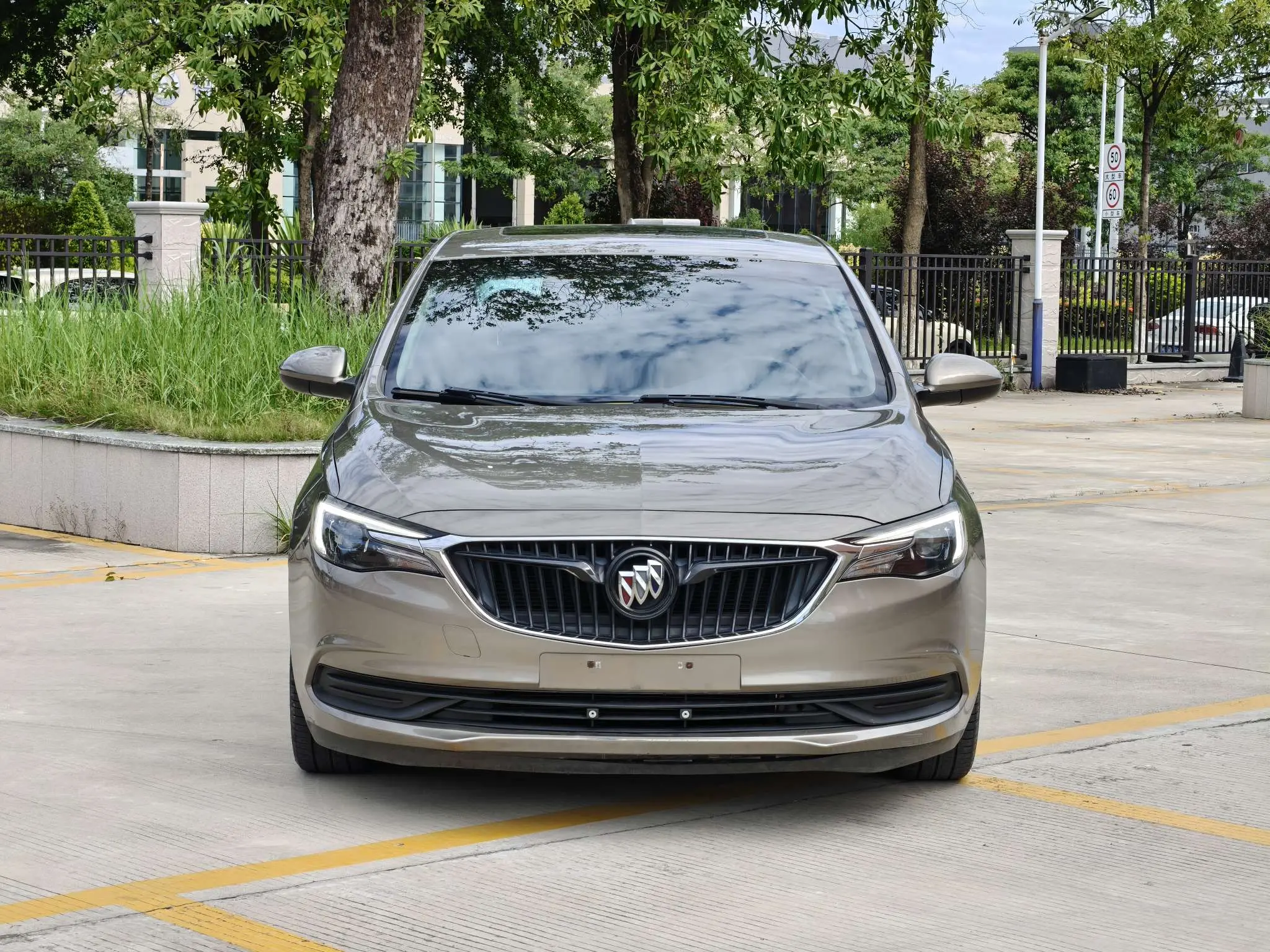 Buick Yinglang
