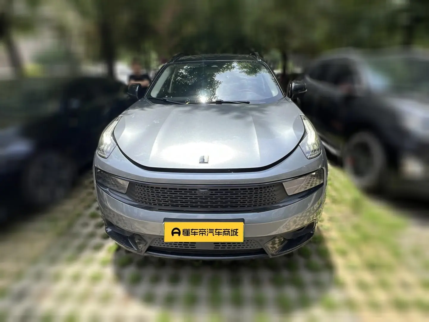 Lynk & Co 01 EM-P