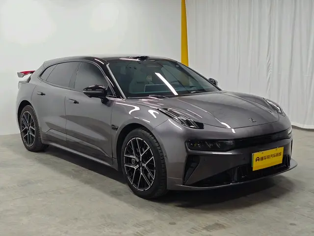 ZEEKR 001