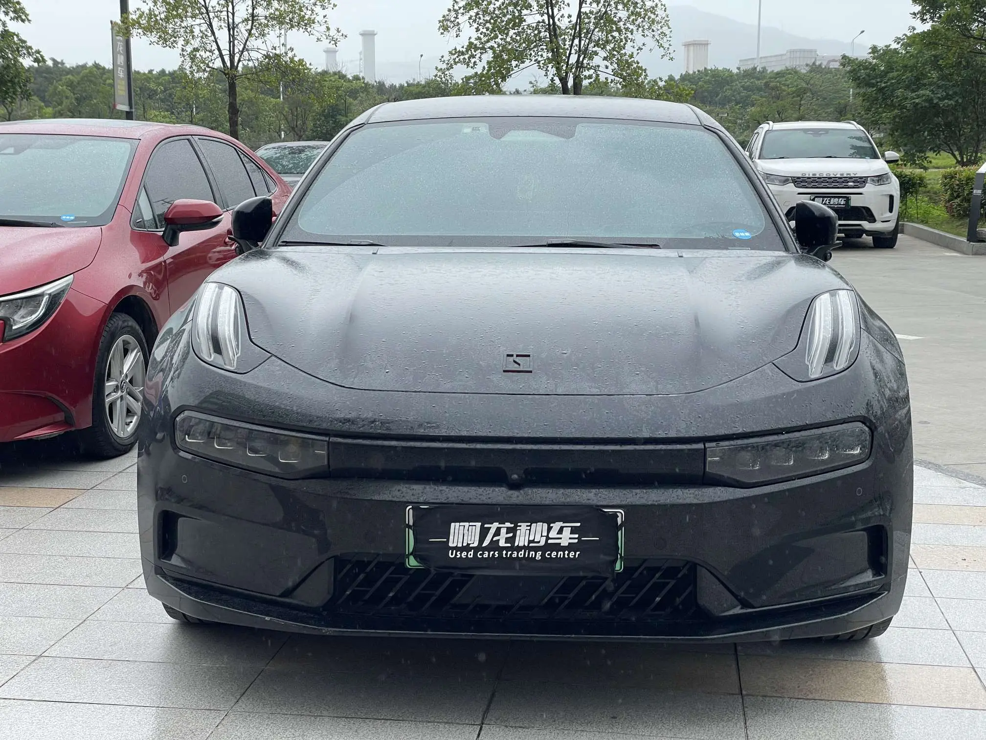 ZEEKR 001