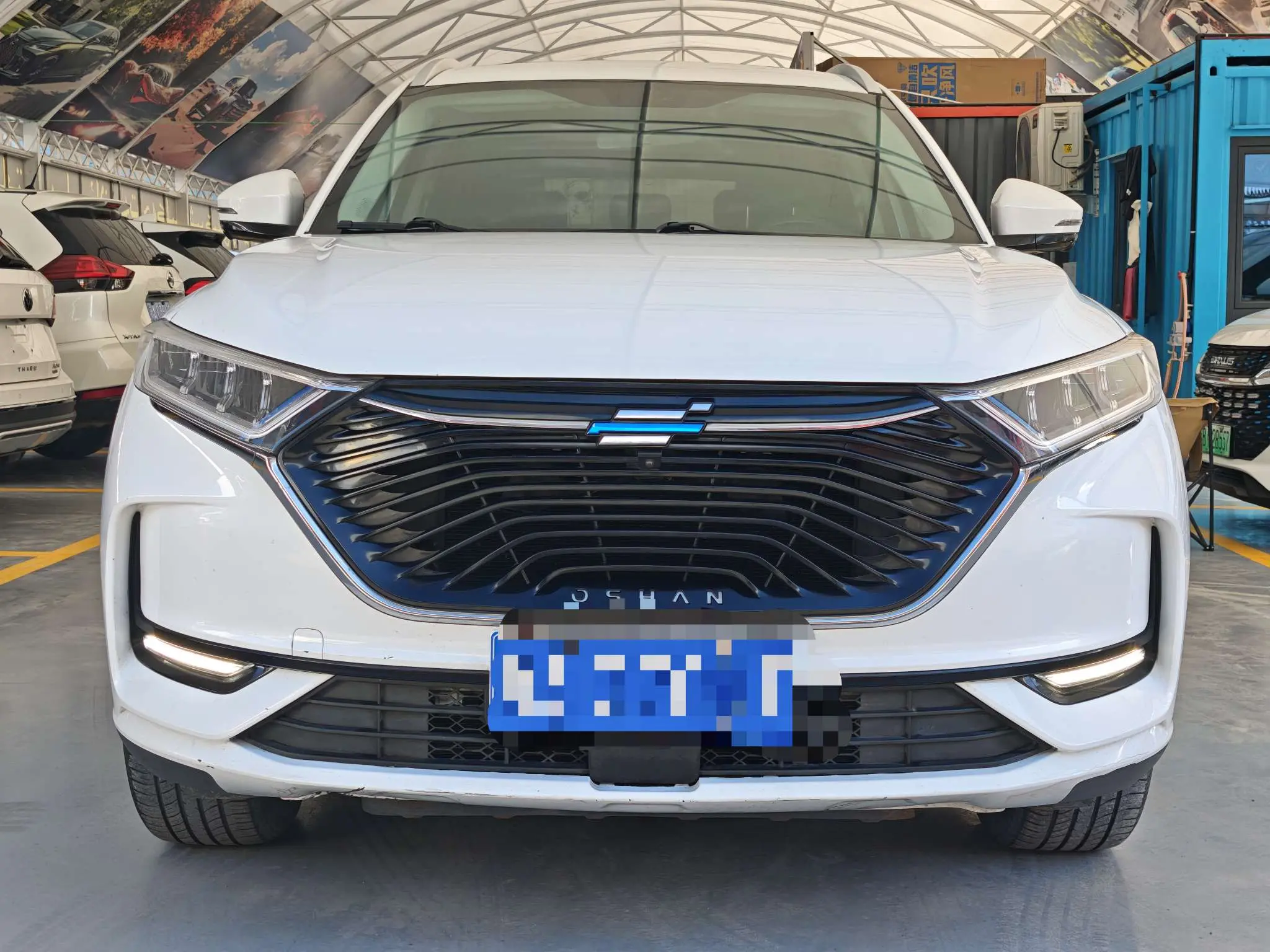 Oshan Changan Auchan X7