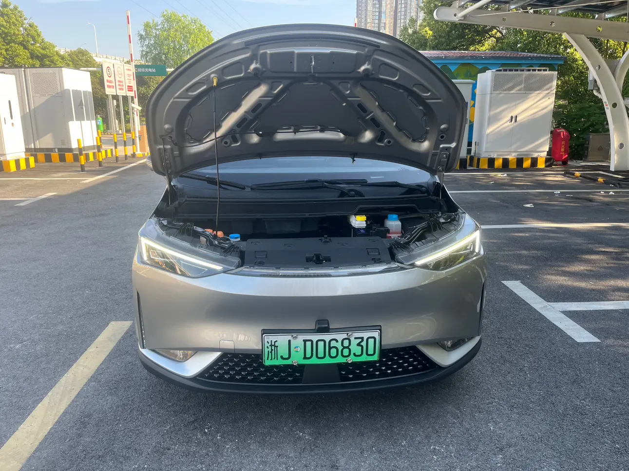 HYCAN Hechuang Z03