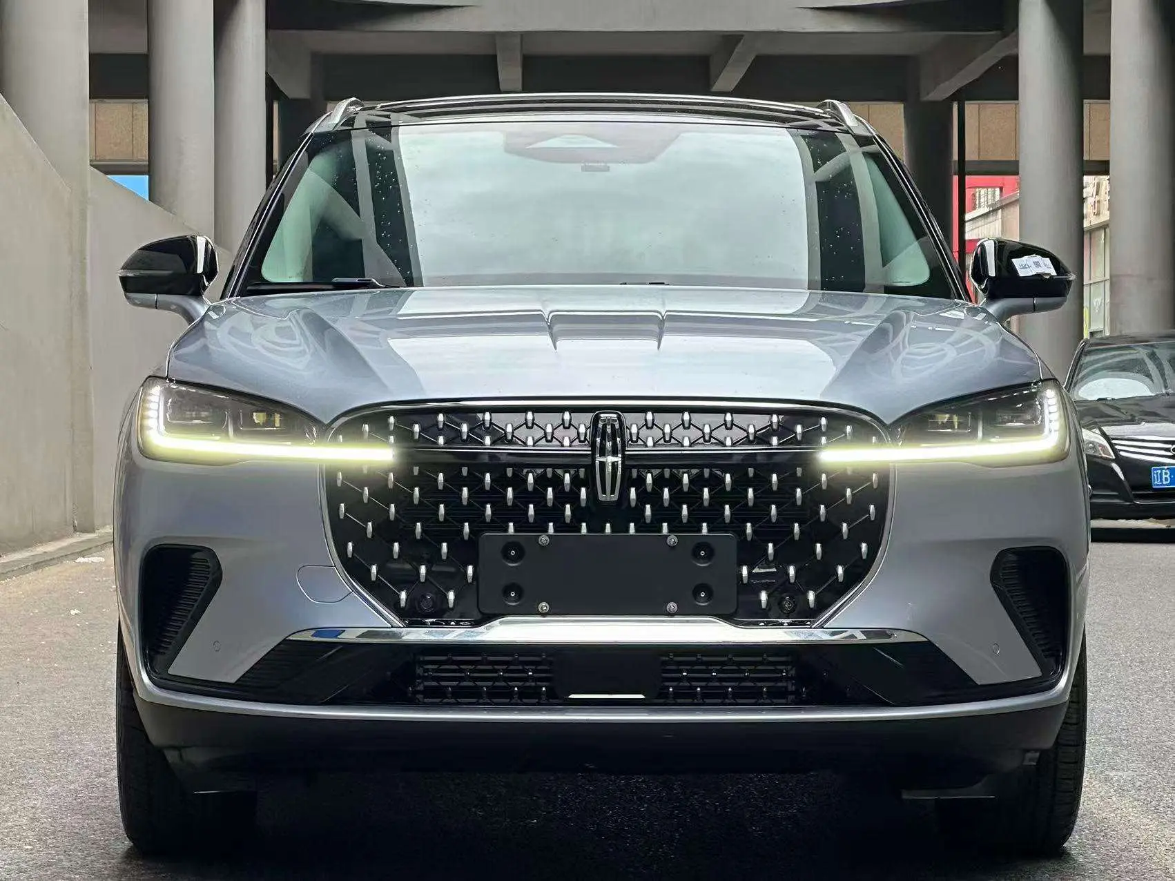 Lincoln Adventurer