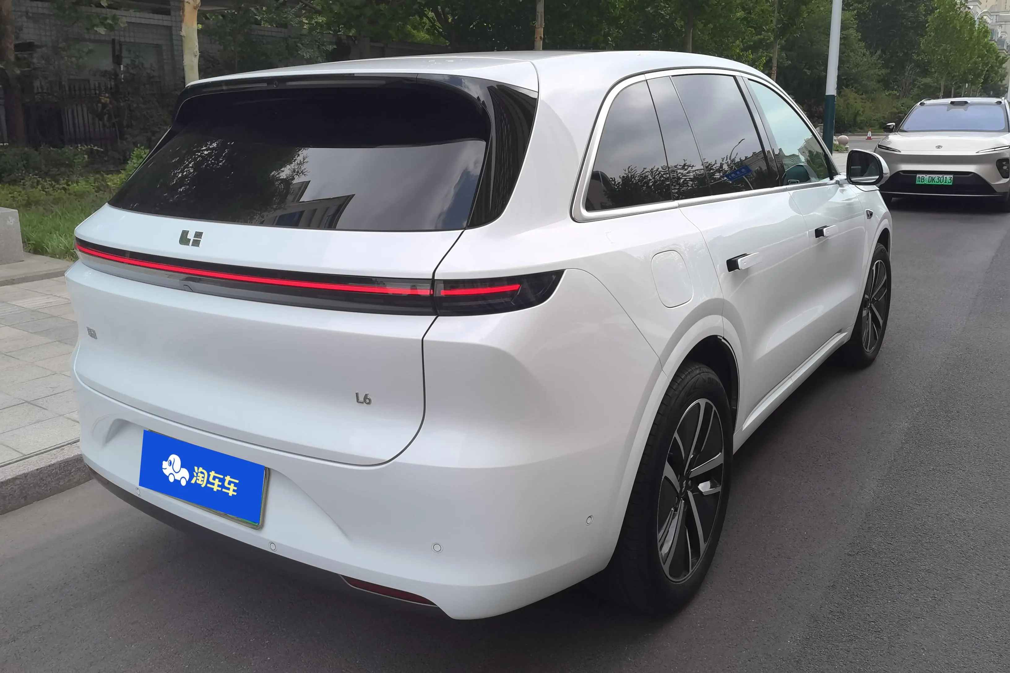 Lixiang L6
