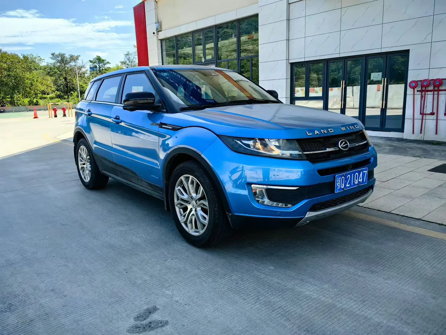 Lu Feng Landwind X7