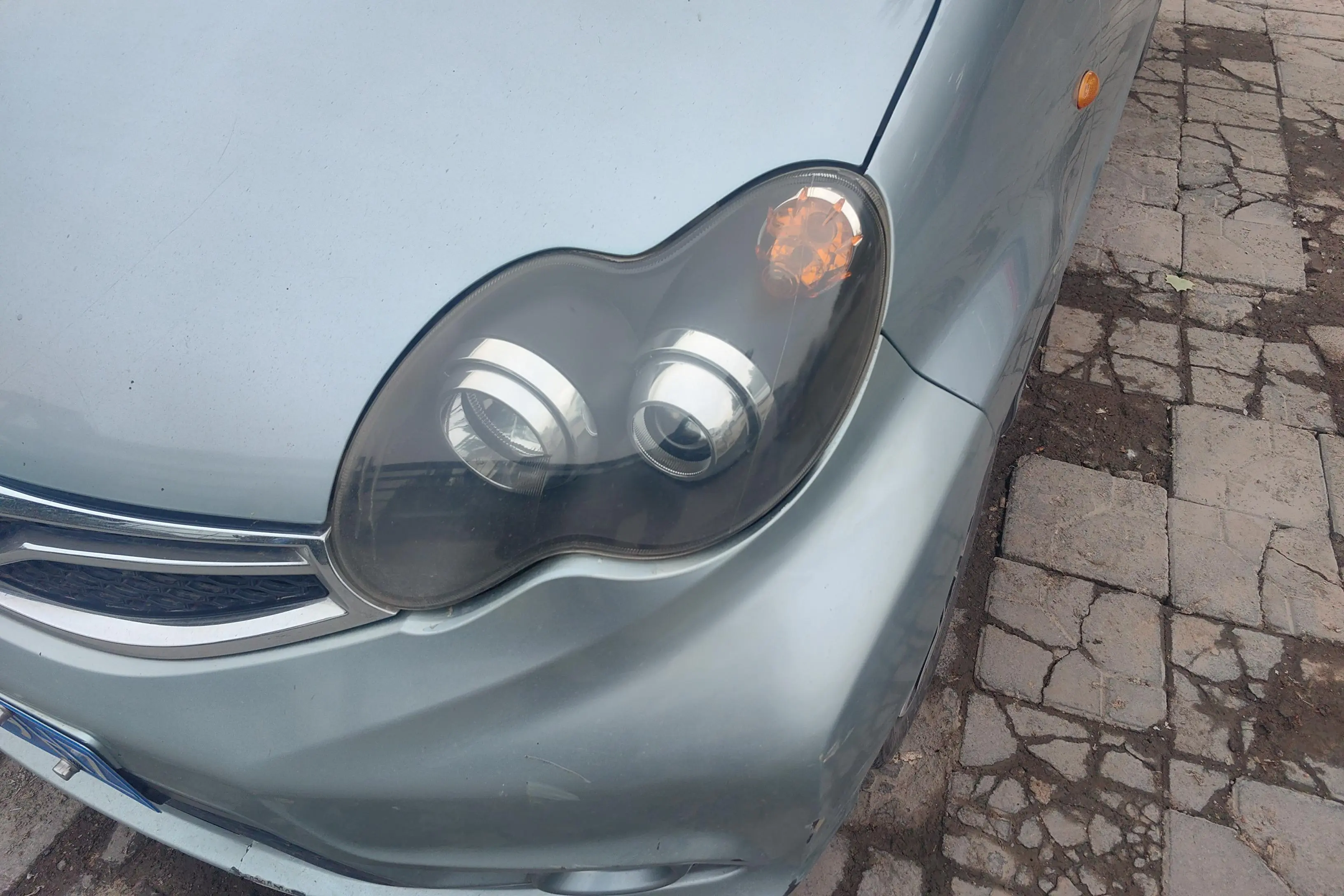 BYD F0