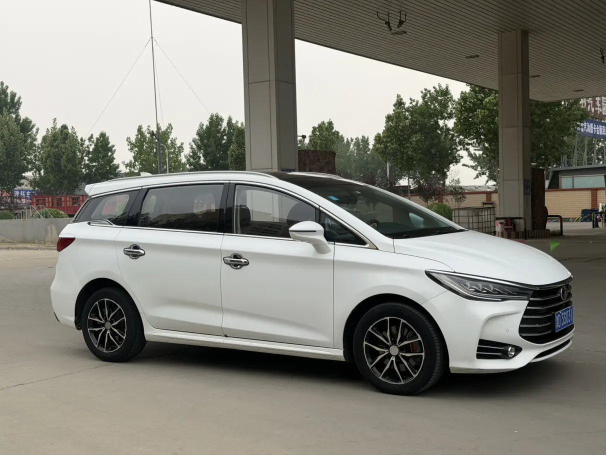 BYD Song MAX