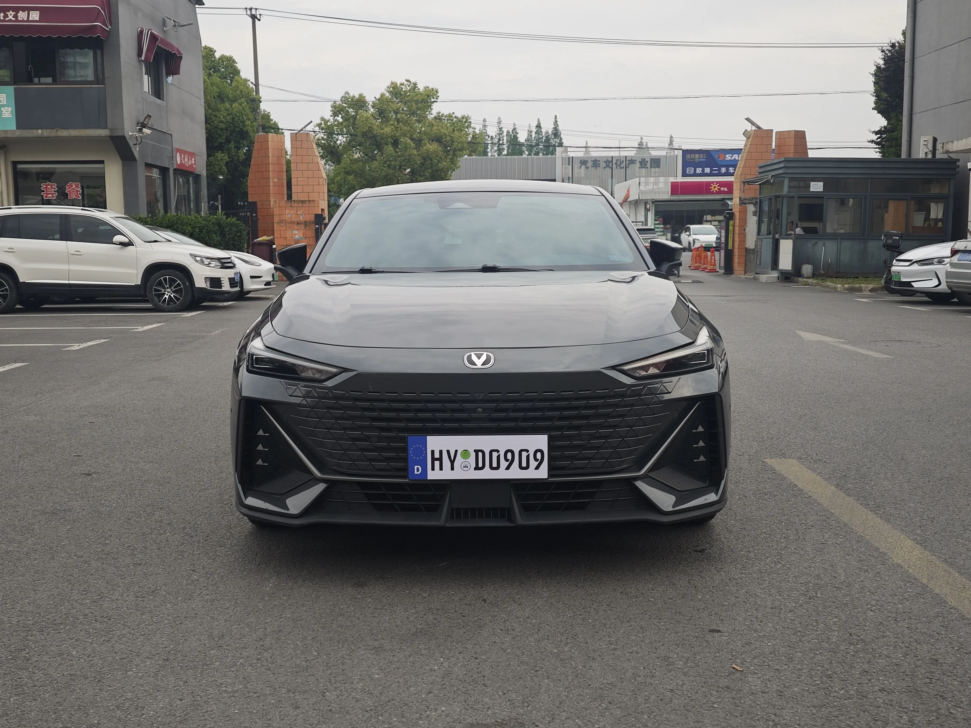 Changan UNI-V