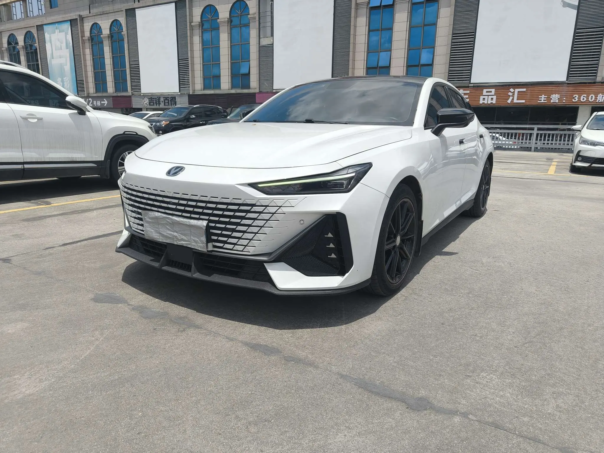 Changan UNI-V