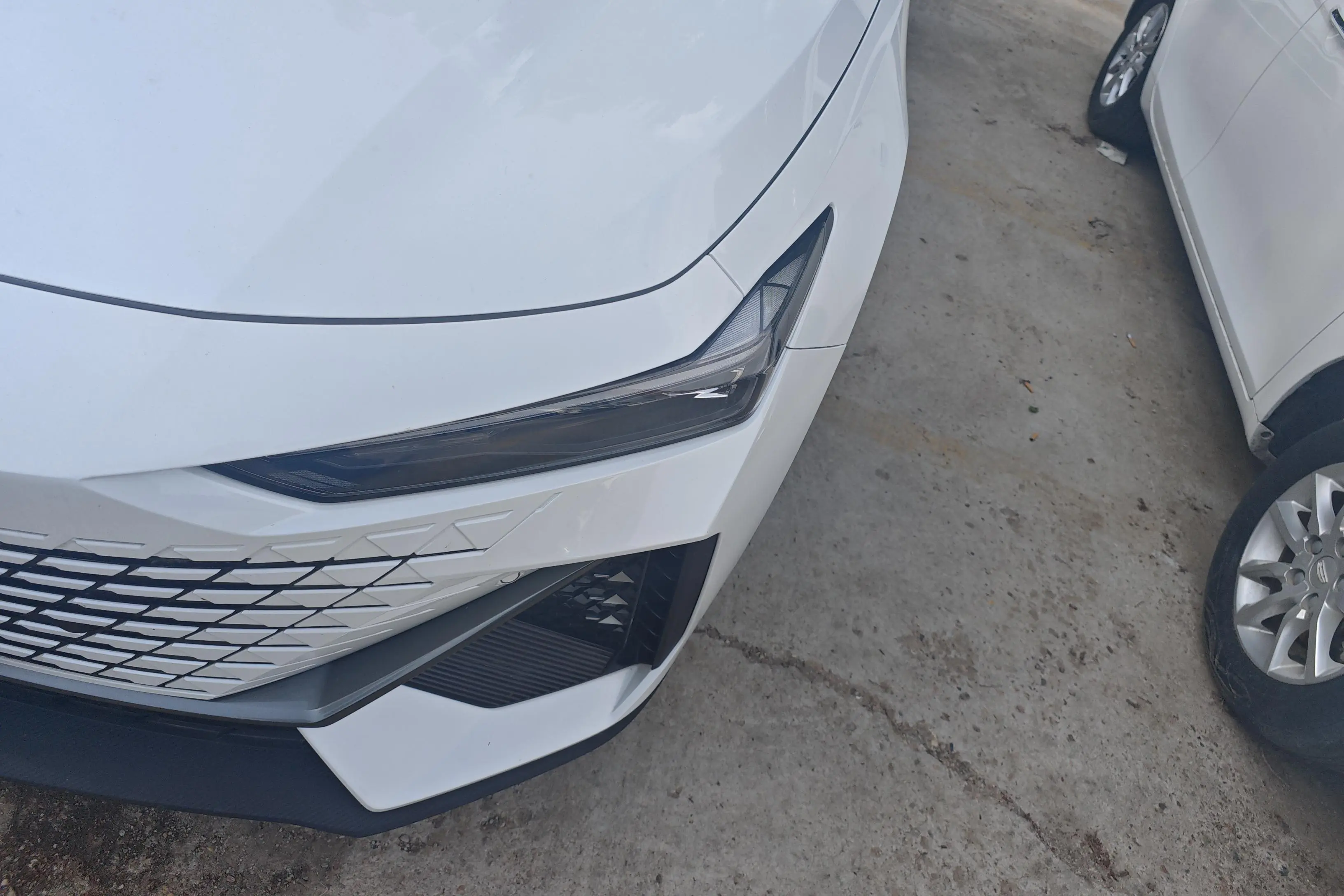 Changan UNI-V