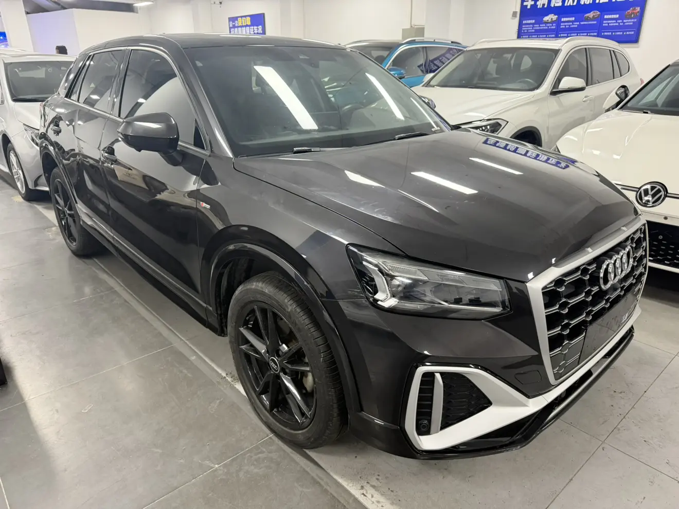 Audi Q2L