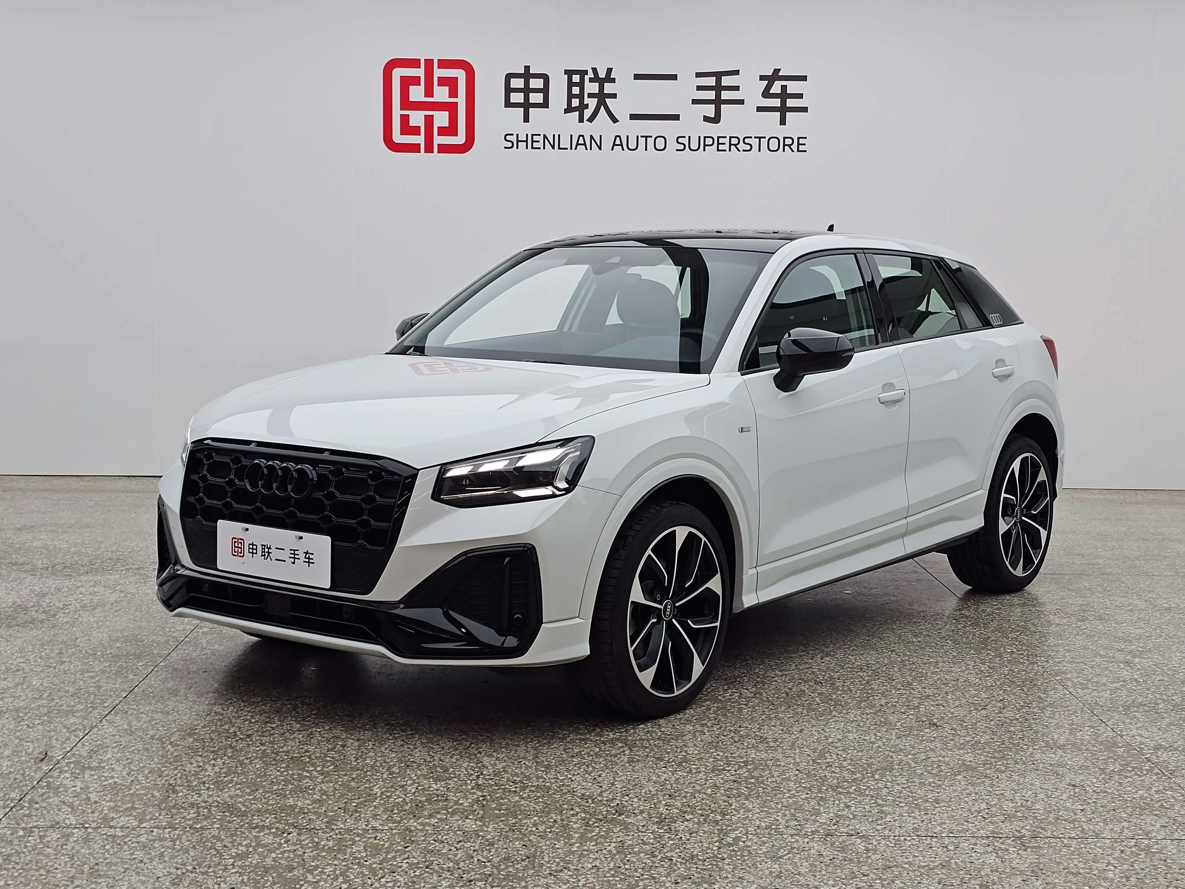 Audi Q2L