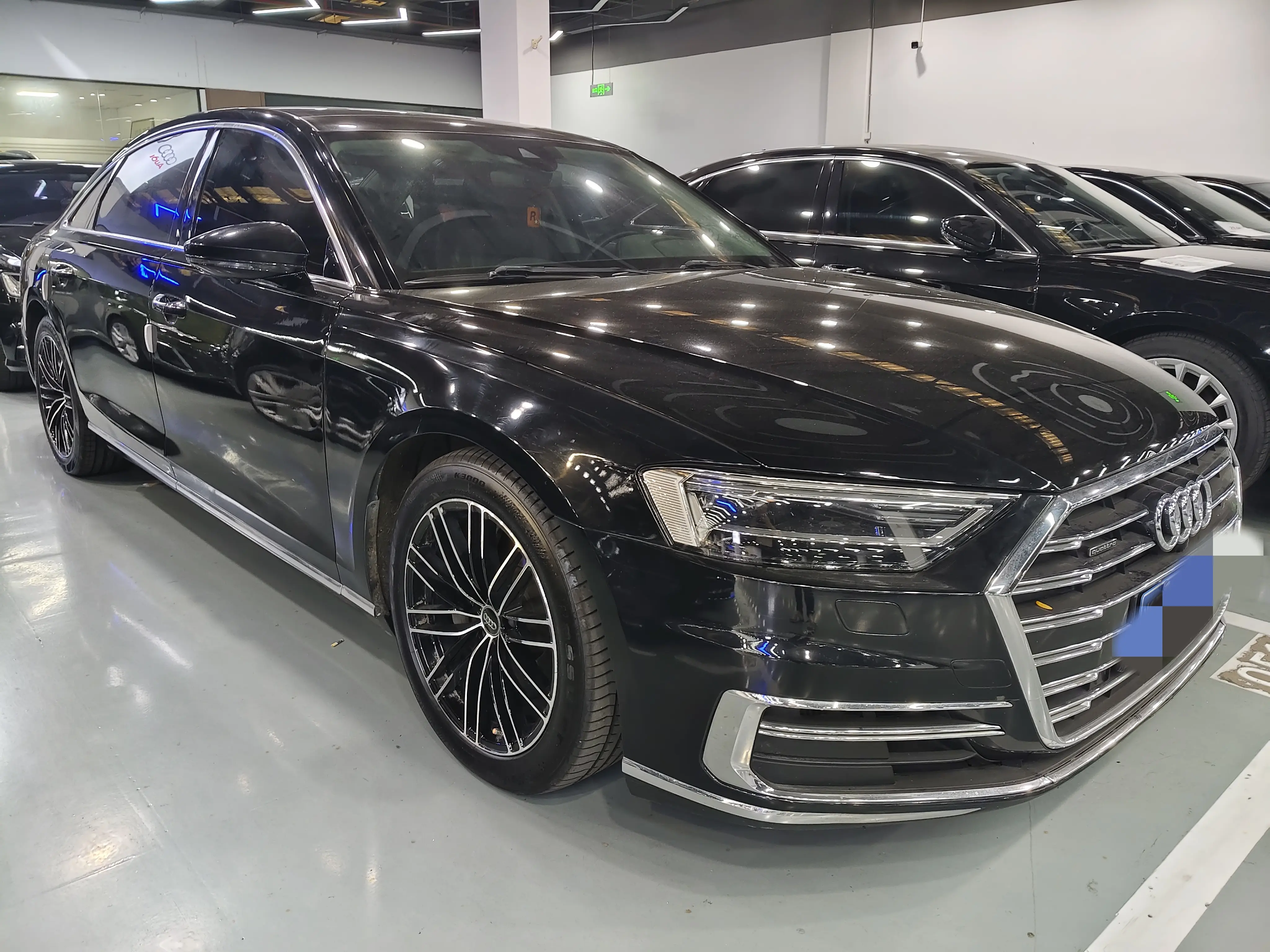 Audi A8