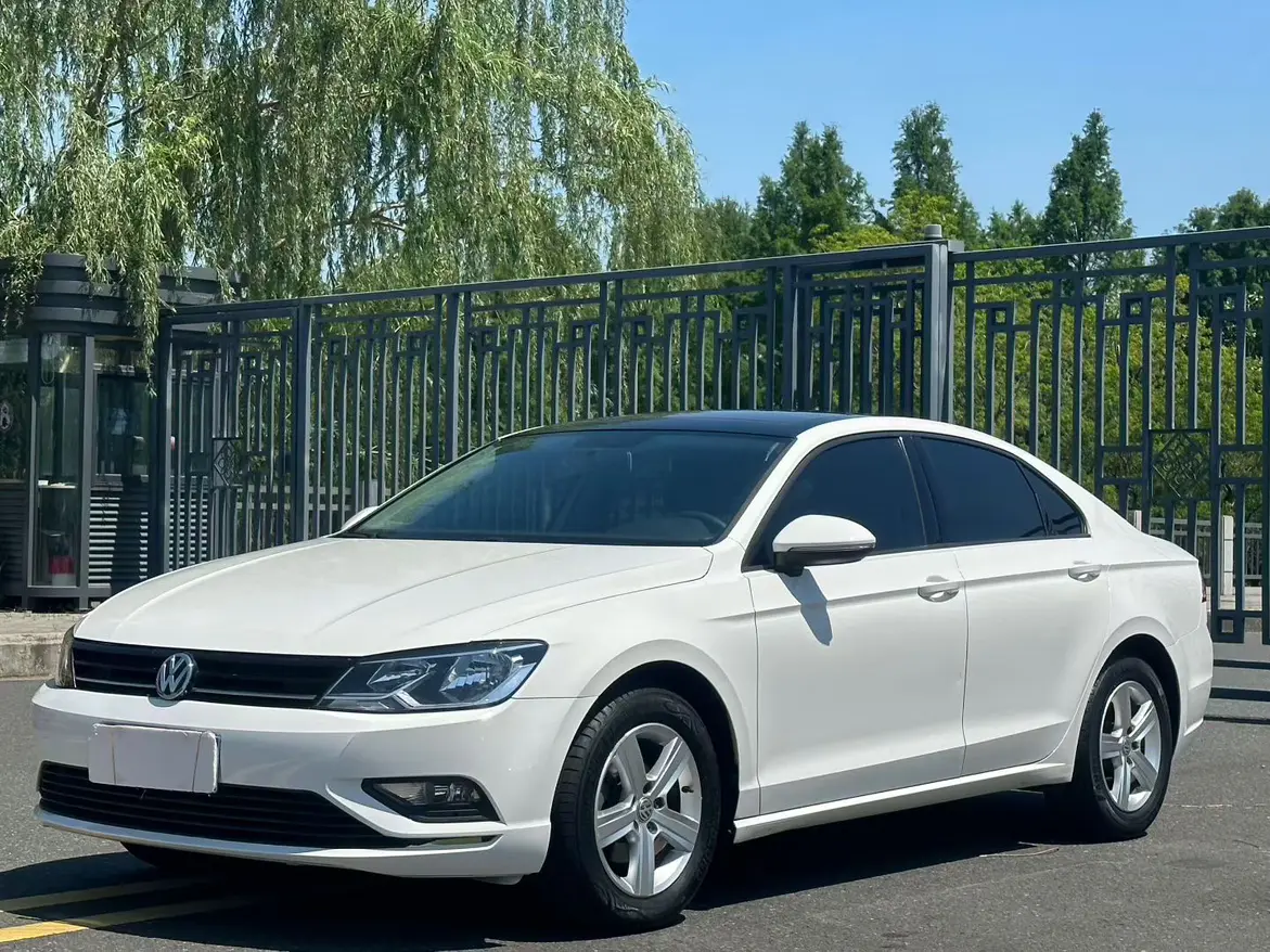 Volkswagen Lamando