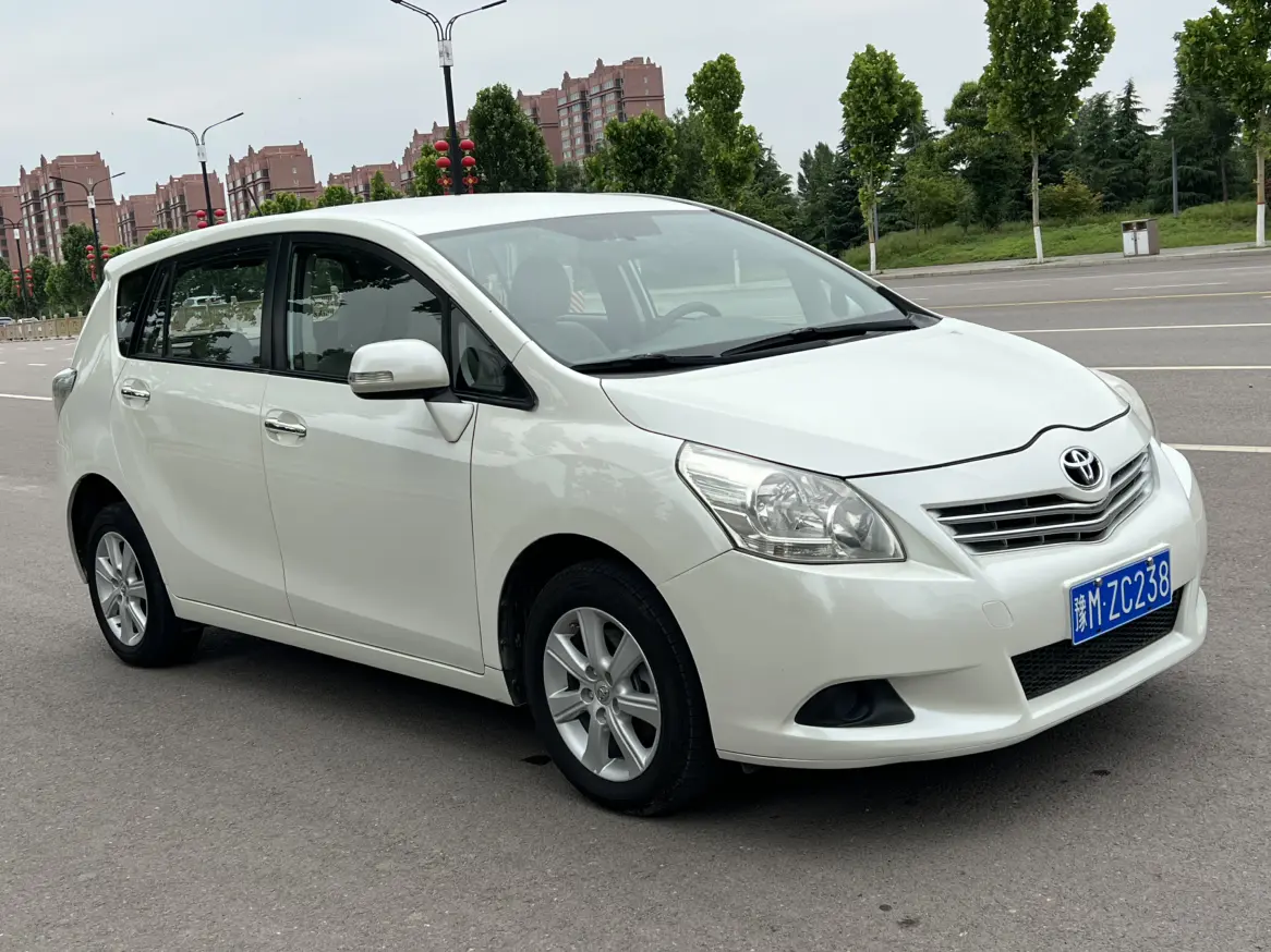 Toyota Verso / EZ