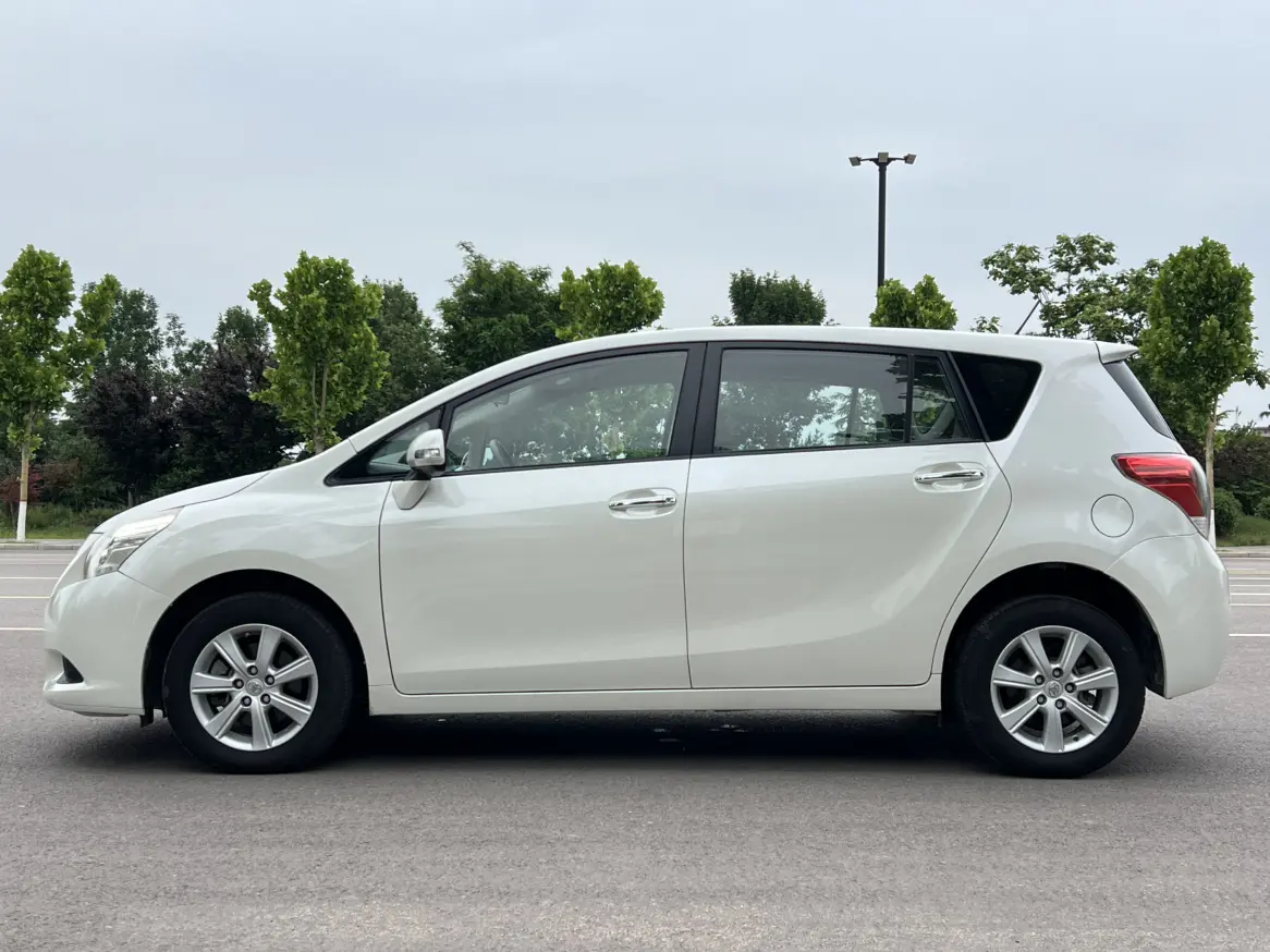 Toyota Verso / EZ