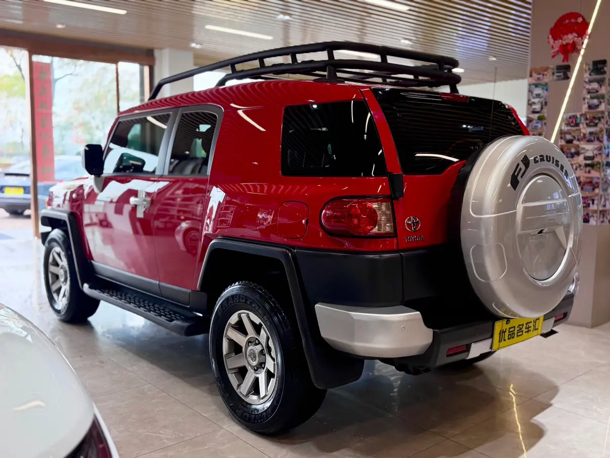 Toyota FJ Cruiser