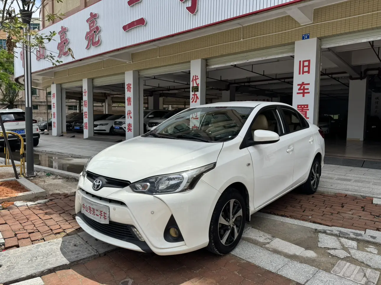 Toyota YARiS L Enjoy
